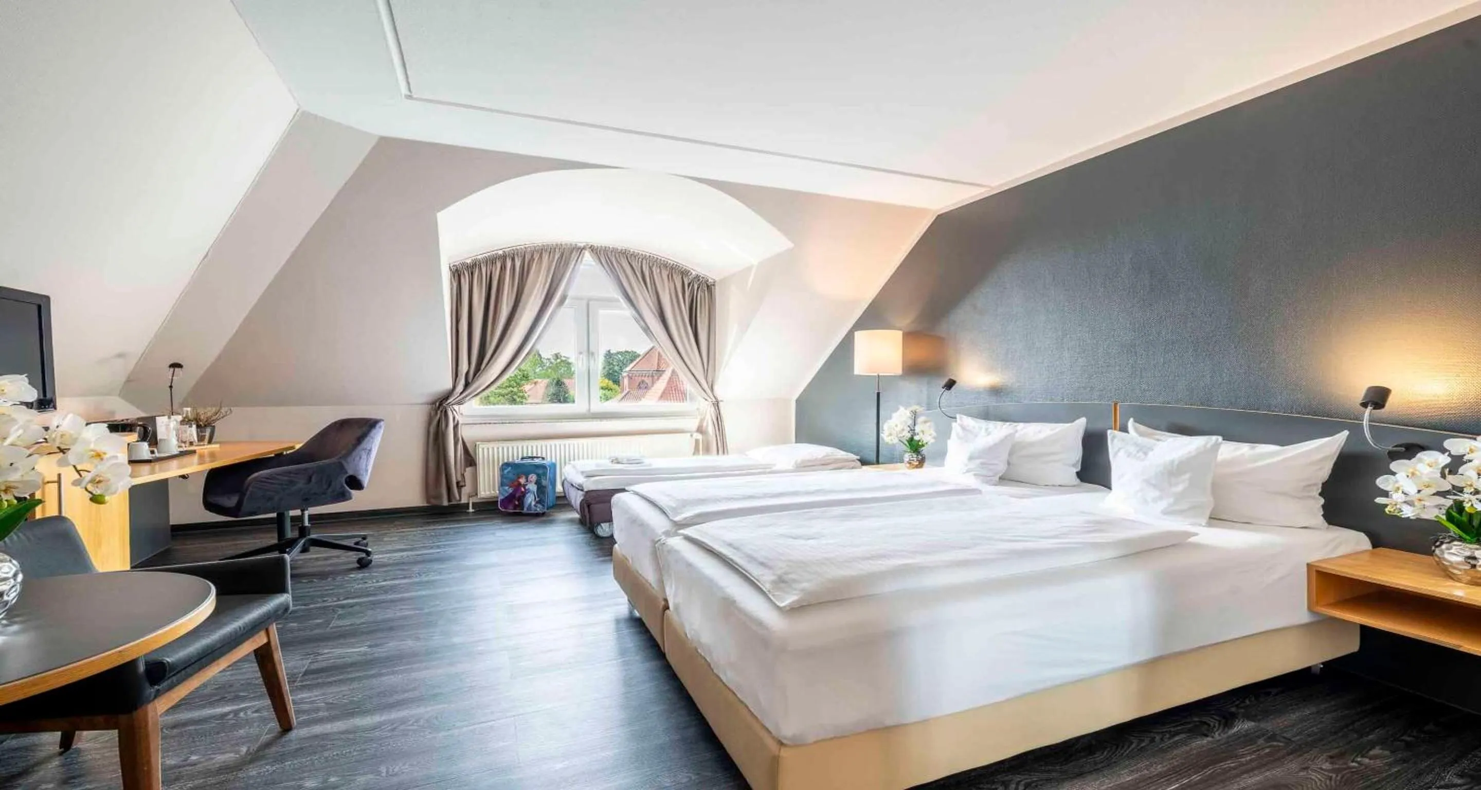 Bedroom, Bed in Best Western Hotel Heidehof