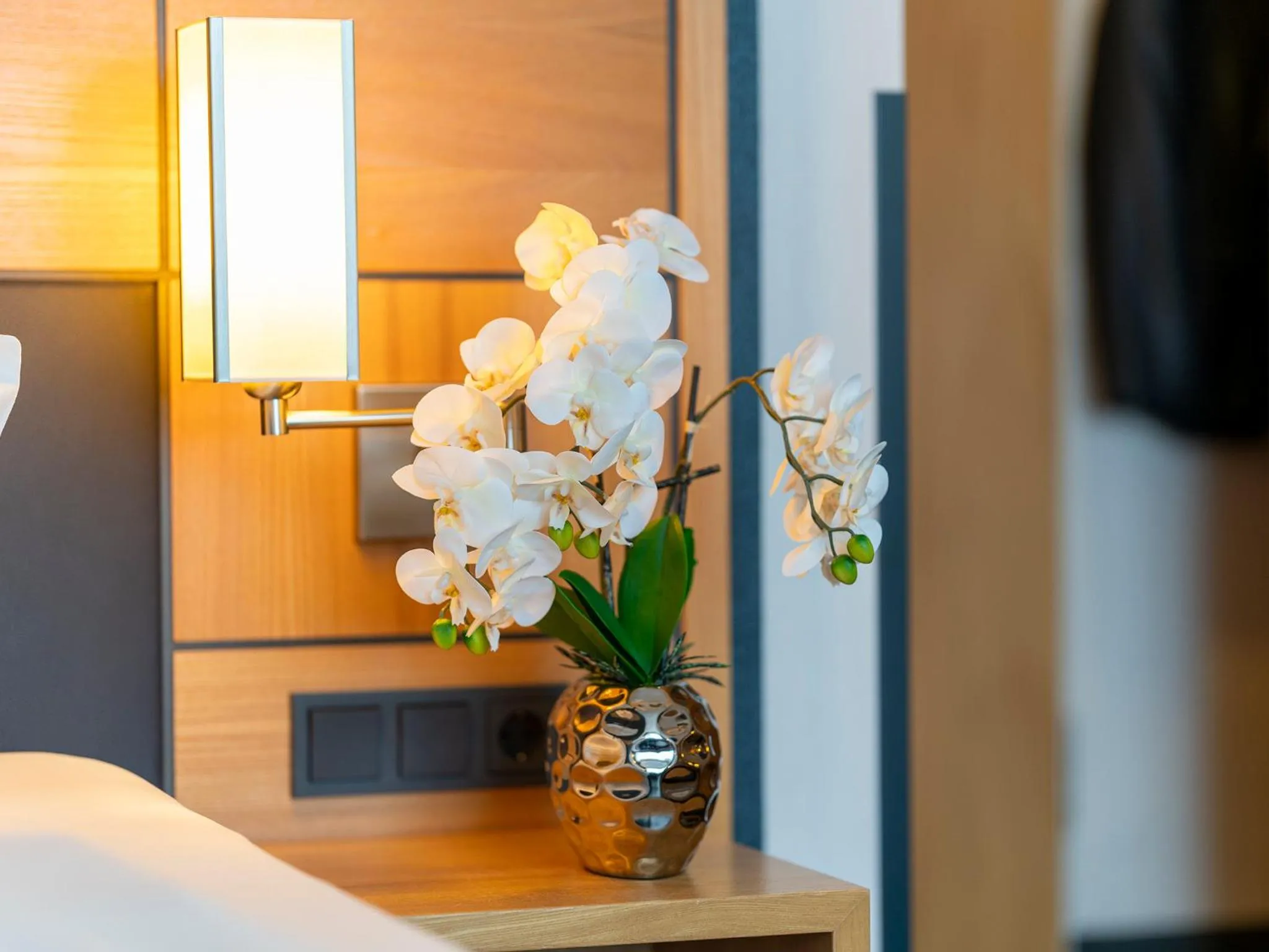 Decorative detail, Bed in Best Western Hotel Heidehof