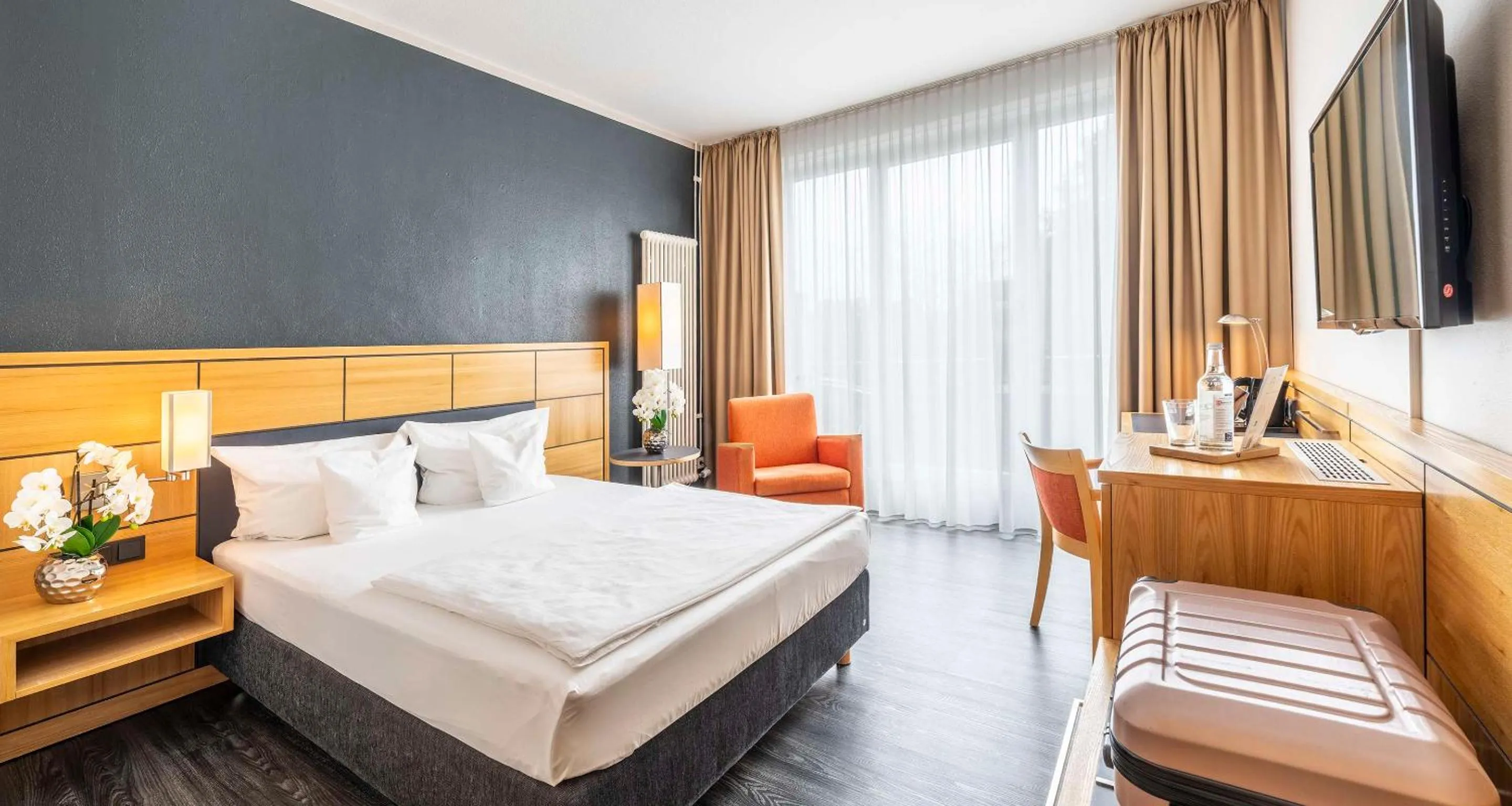 Bedroom, Bed in Best Western Hotel Heidehof