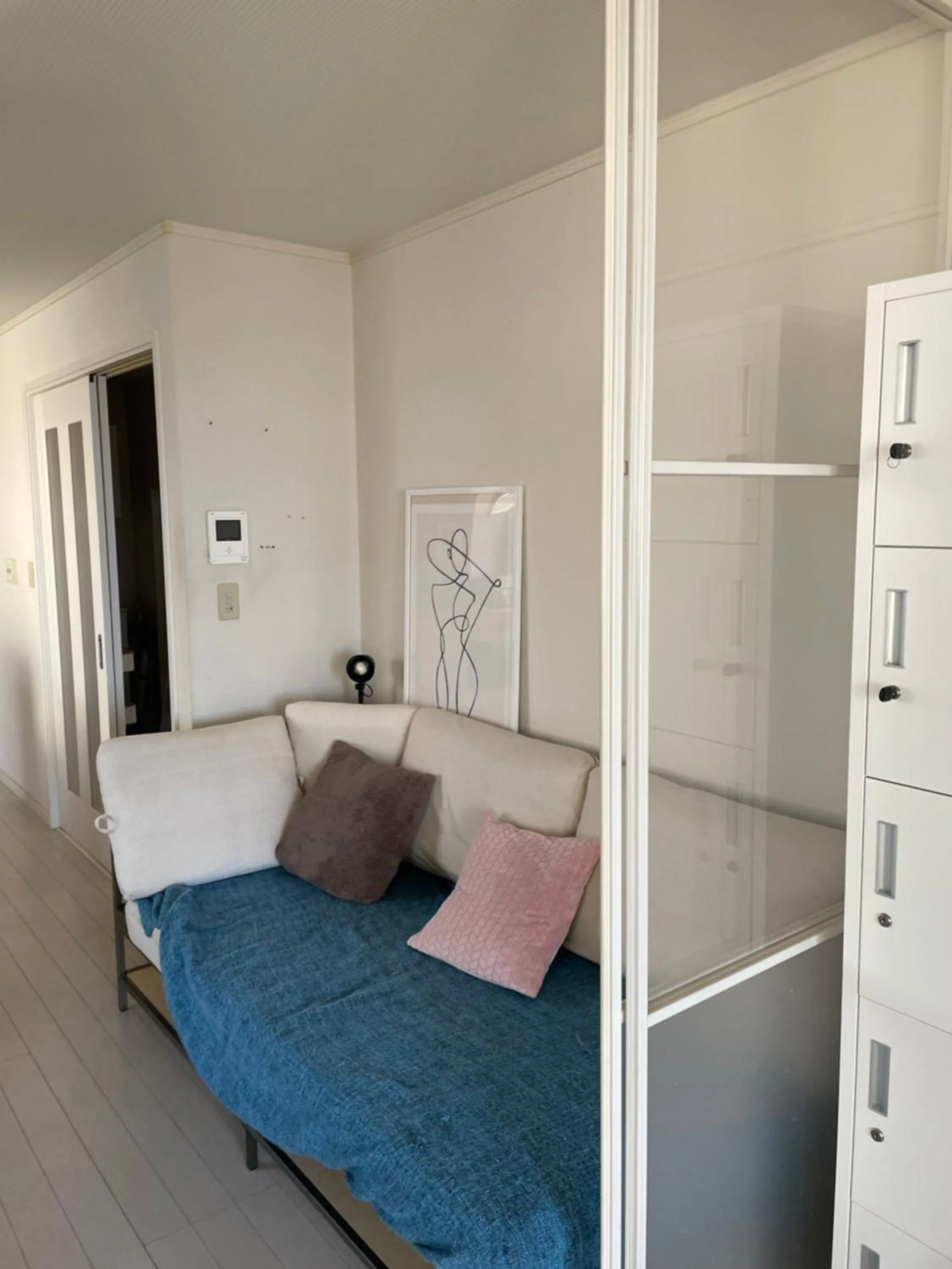 Living room, Bed in Hostel 1010 SENJUOHASHI