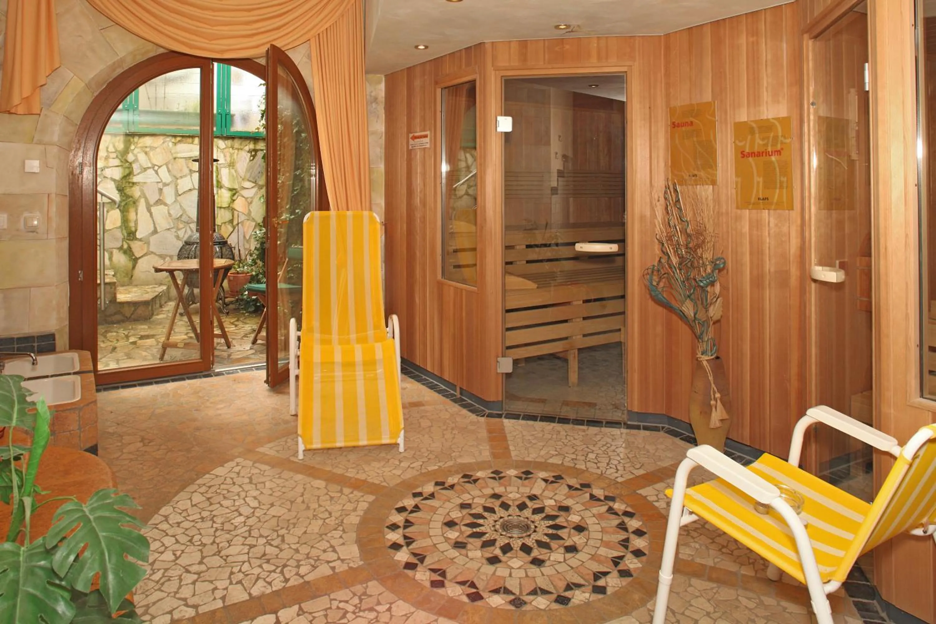 Spa and wellness centre/facilities in Hotel Buchenpark