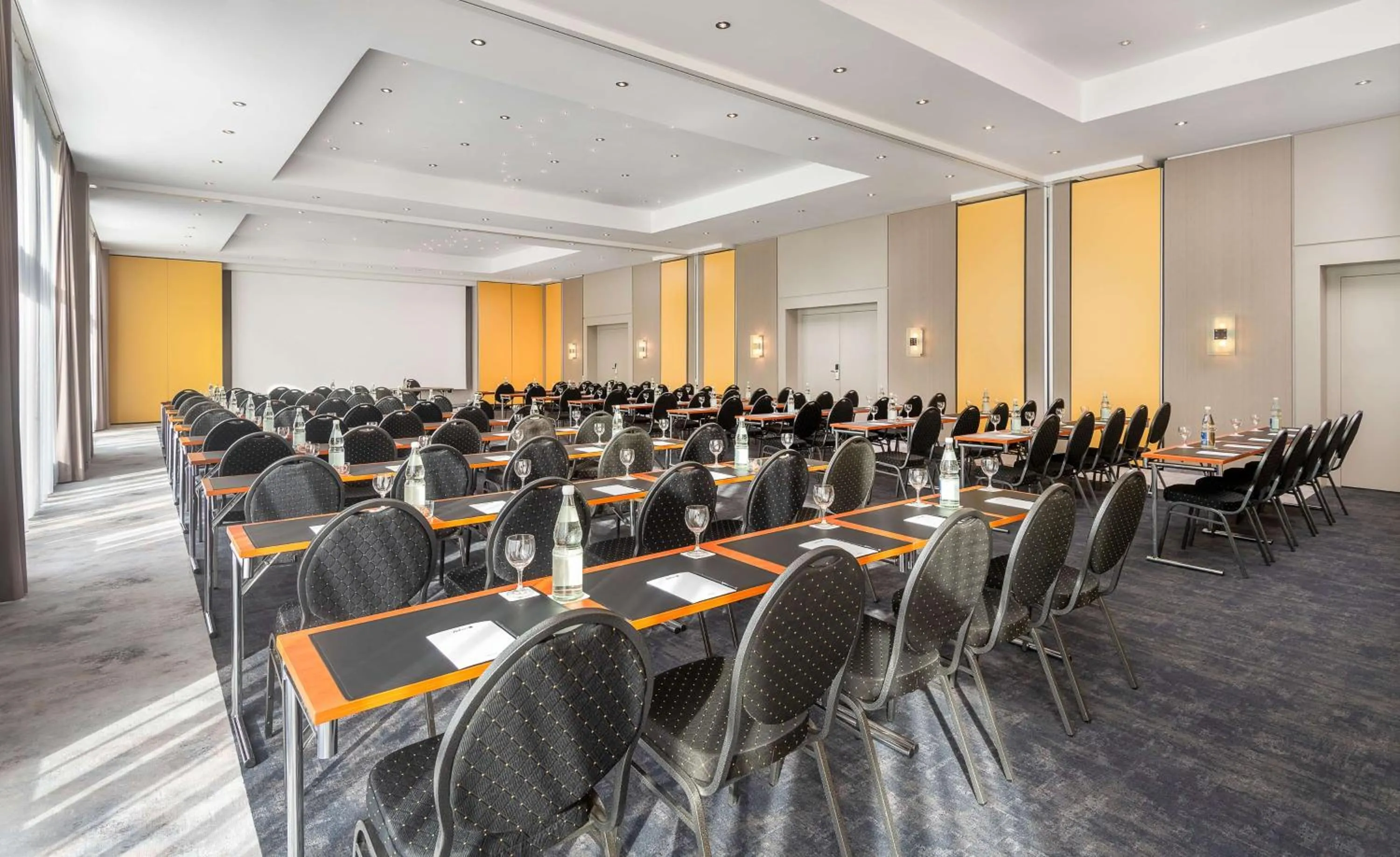 Meeting/conference room in Radisson Blu Fürst Leopold Hotel