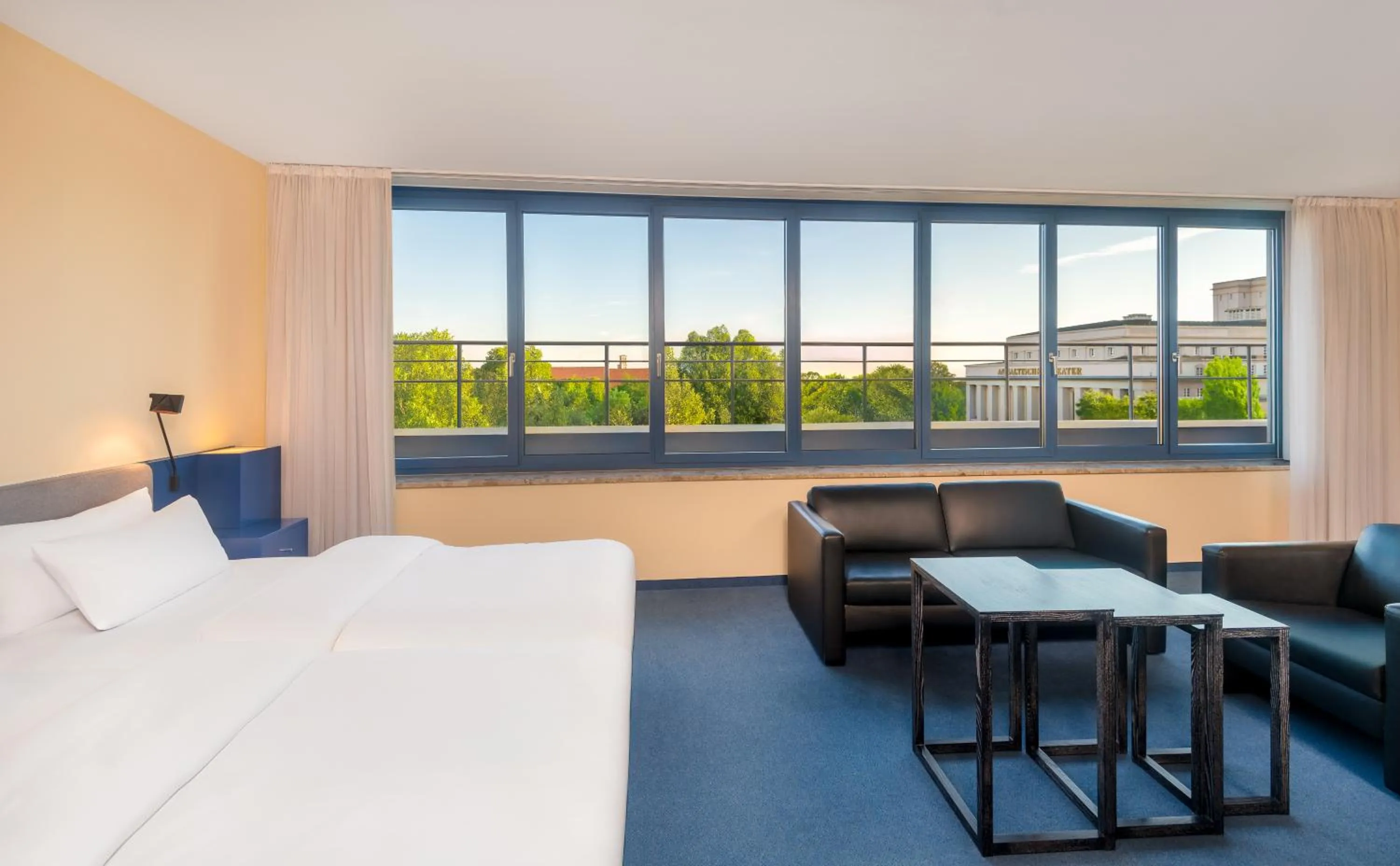 Photo of the whole room, Bed in Radisson Blu Fürst Leopold Hotel