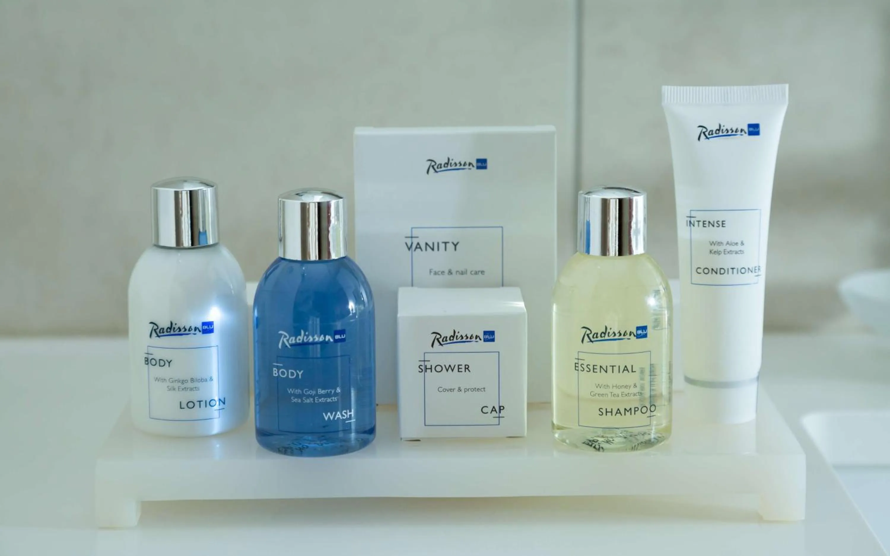 Bathroom in Radisson Blu Fürst Leopold Hotel