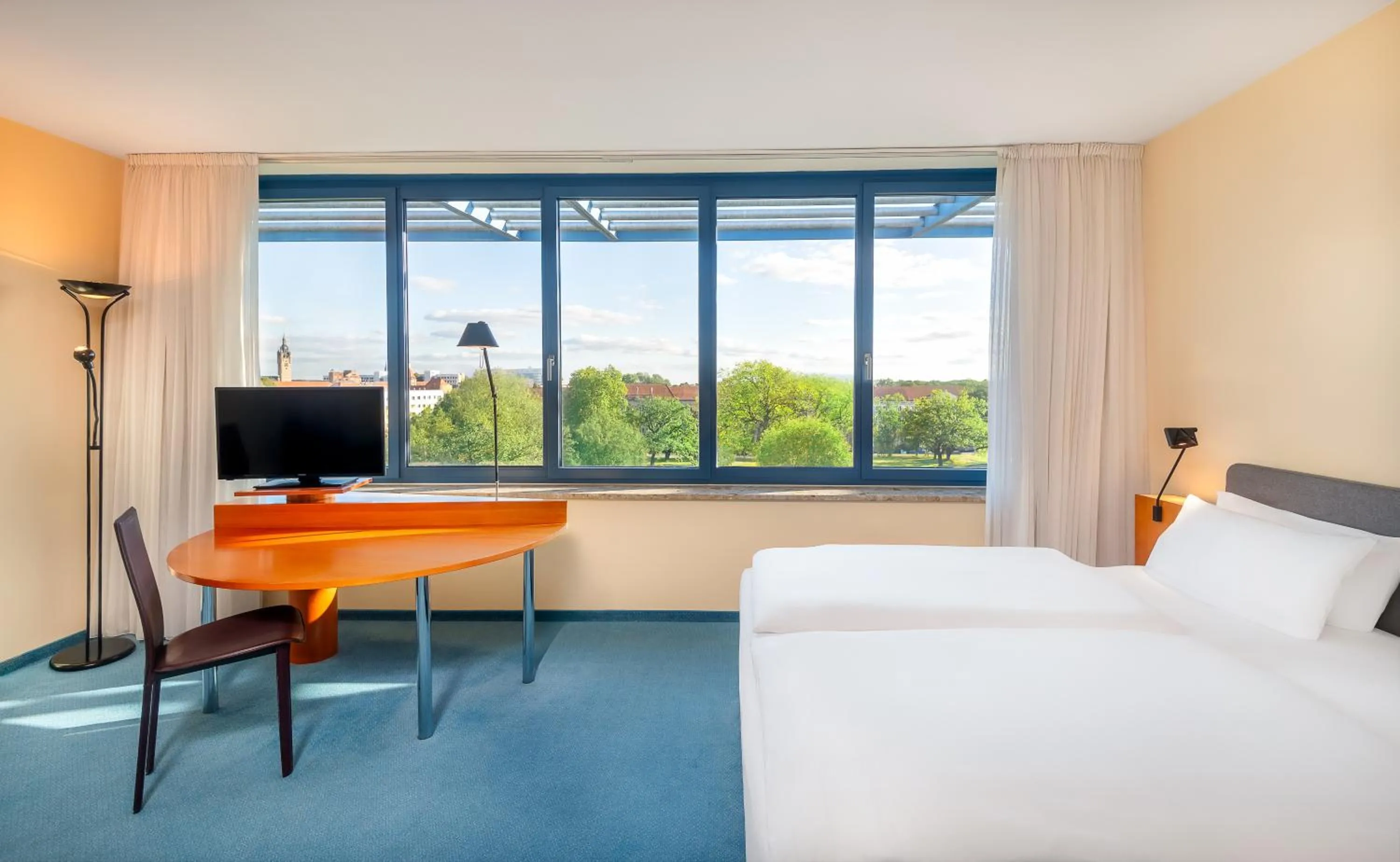 Photo of the whole room, Bed in Radisson Blu Fürst Leopold Hotel