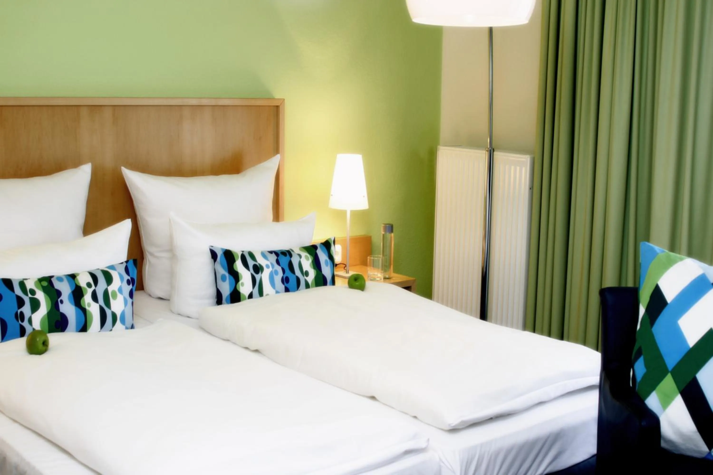 Bed in Hotel Friends