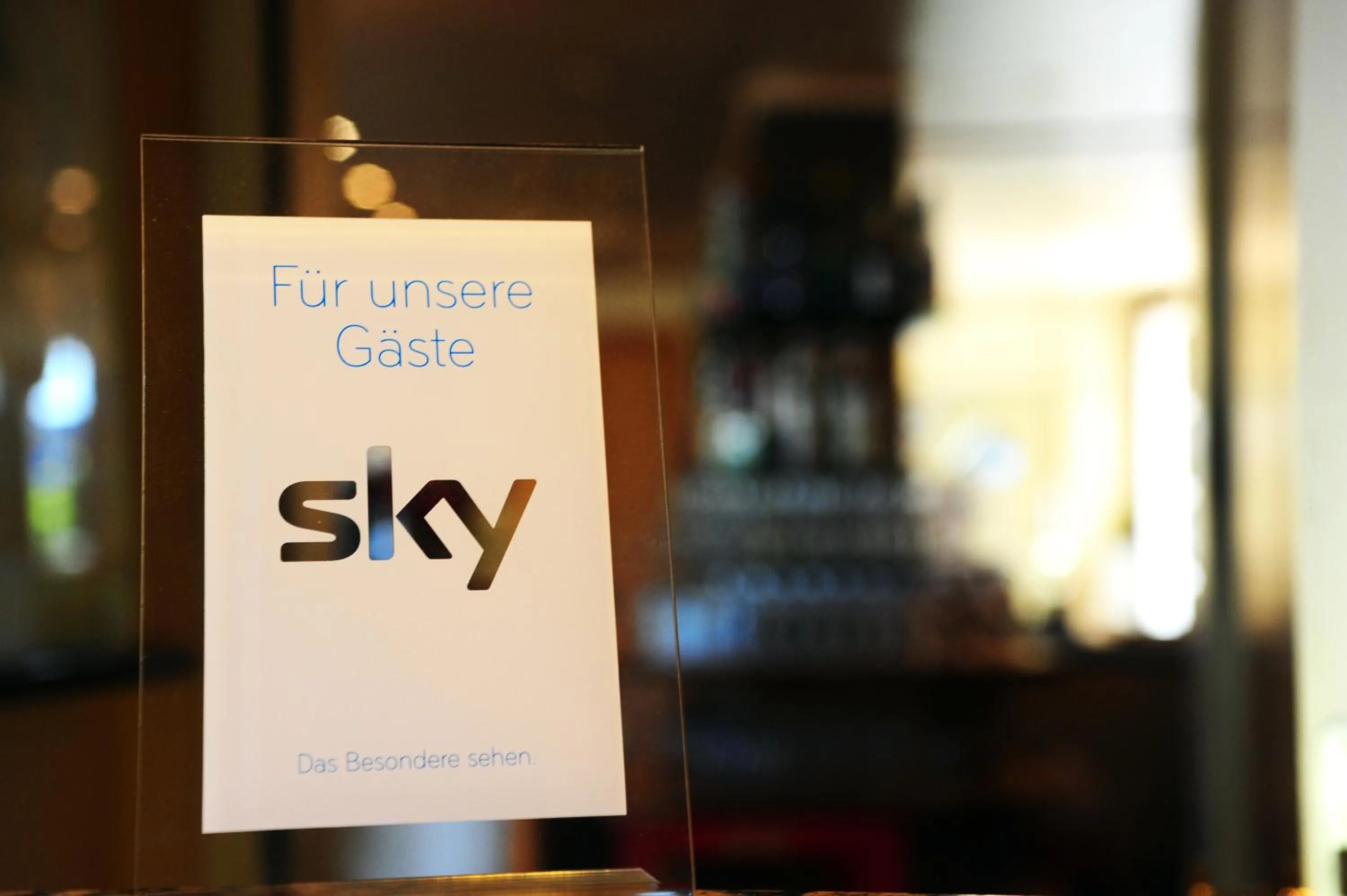 TV and multimedia in Hotel Pontivy