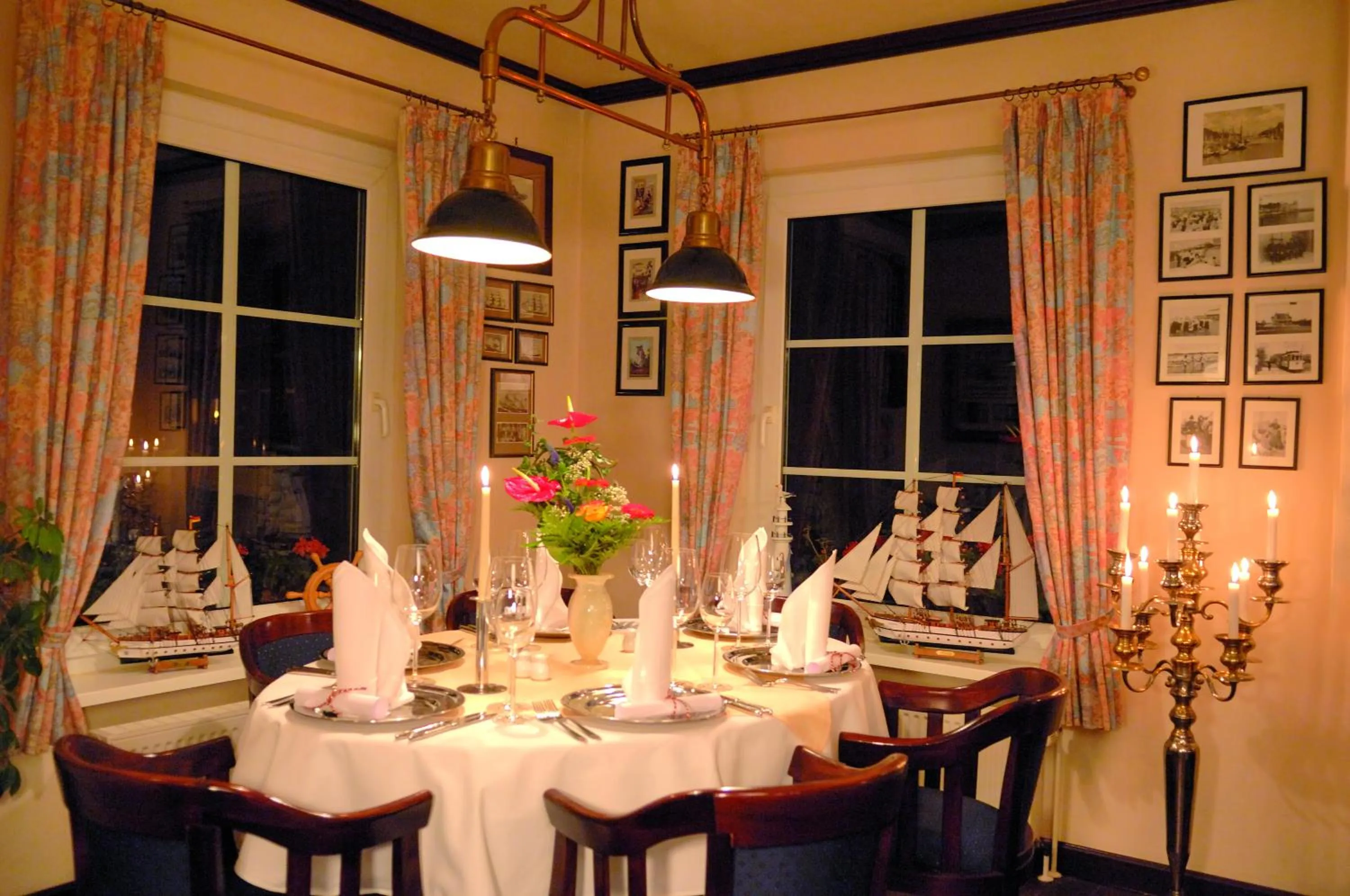 Restaurant/places to eat in Dünenhotel am Meer