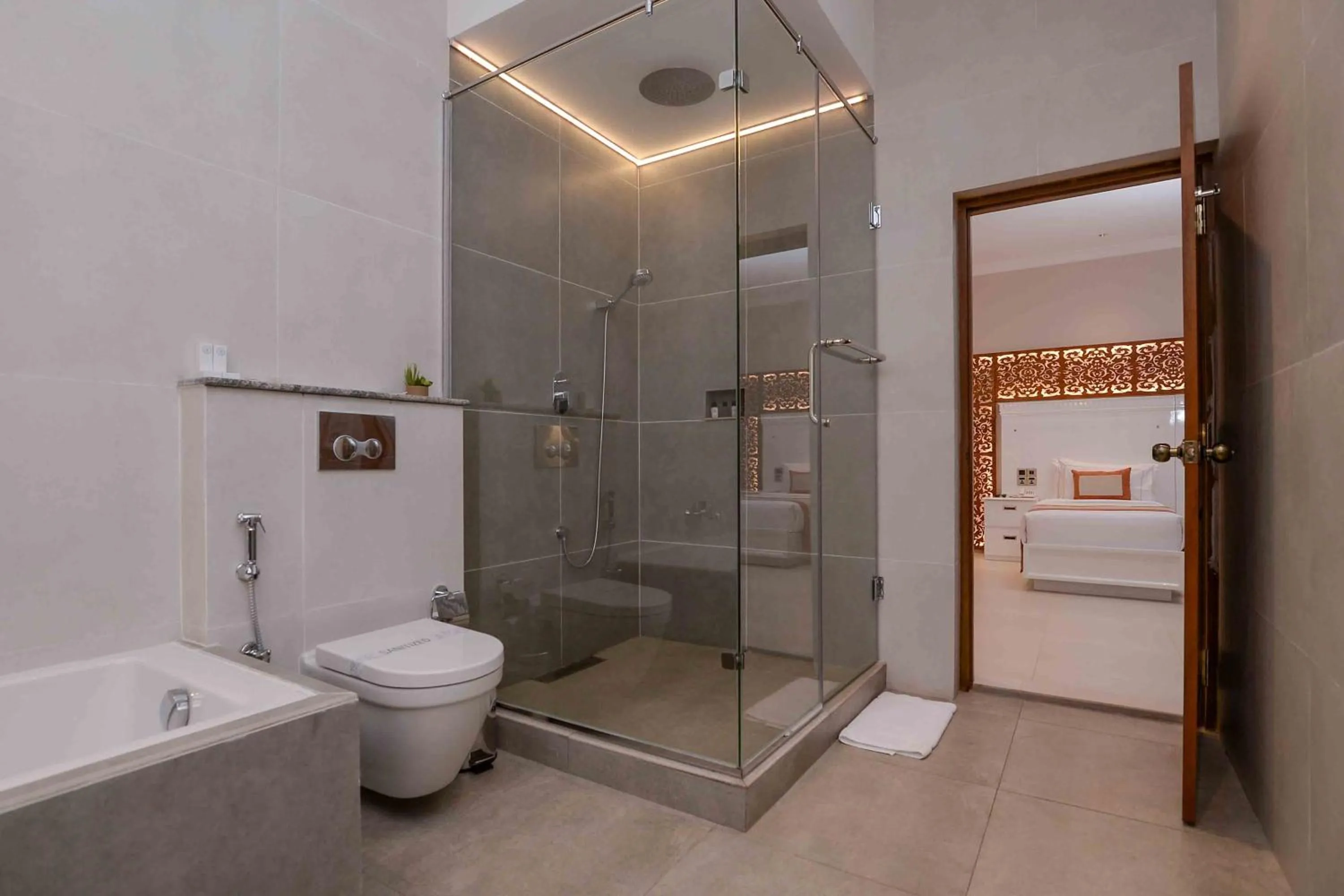 Bathroom in Kandy Hills