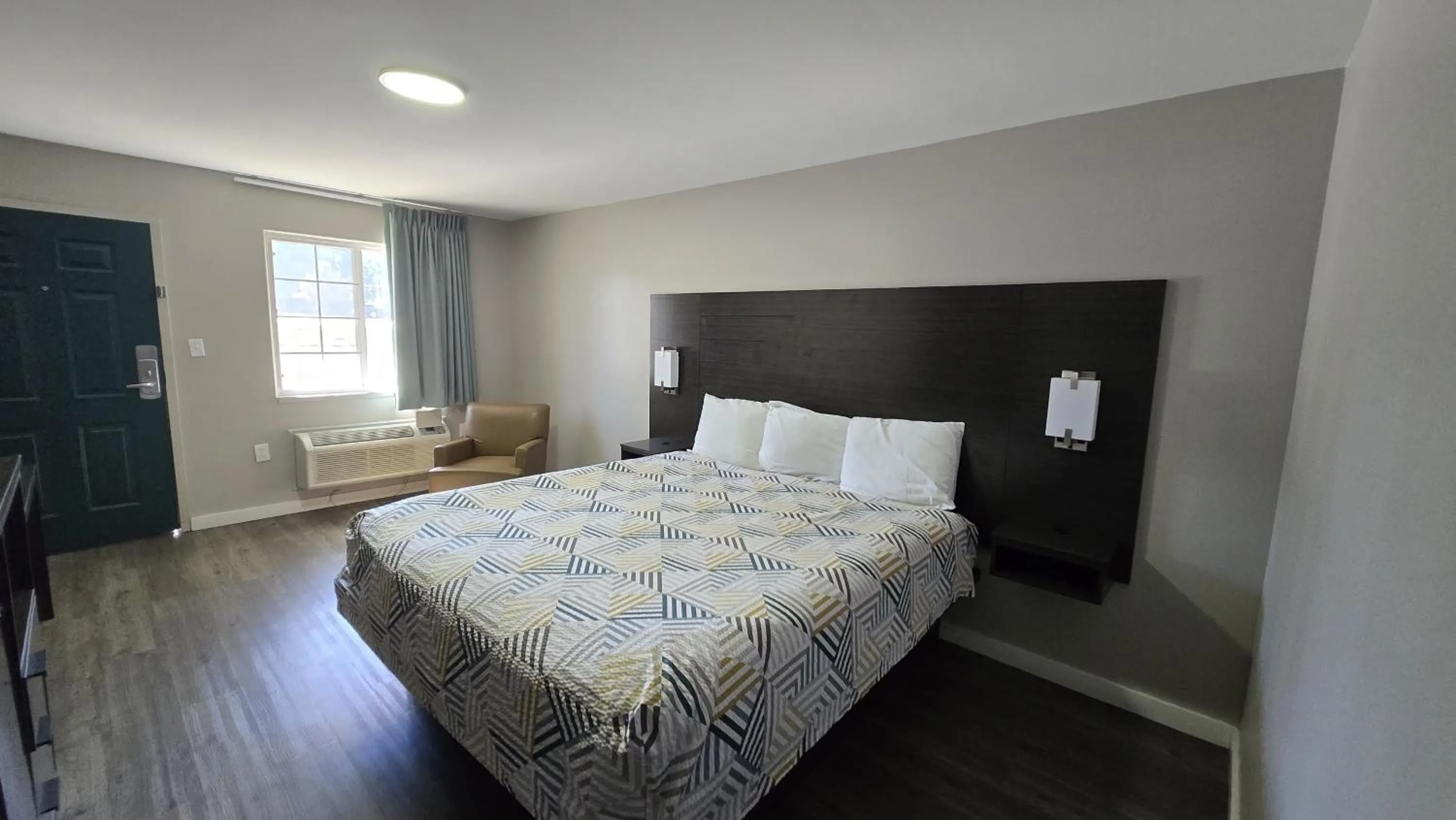 Bedroom, Bed in Deerfield Inn by OYO McComb I-55