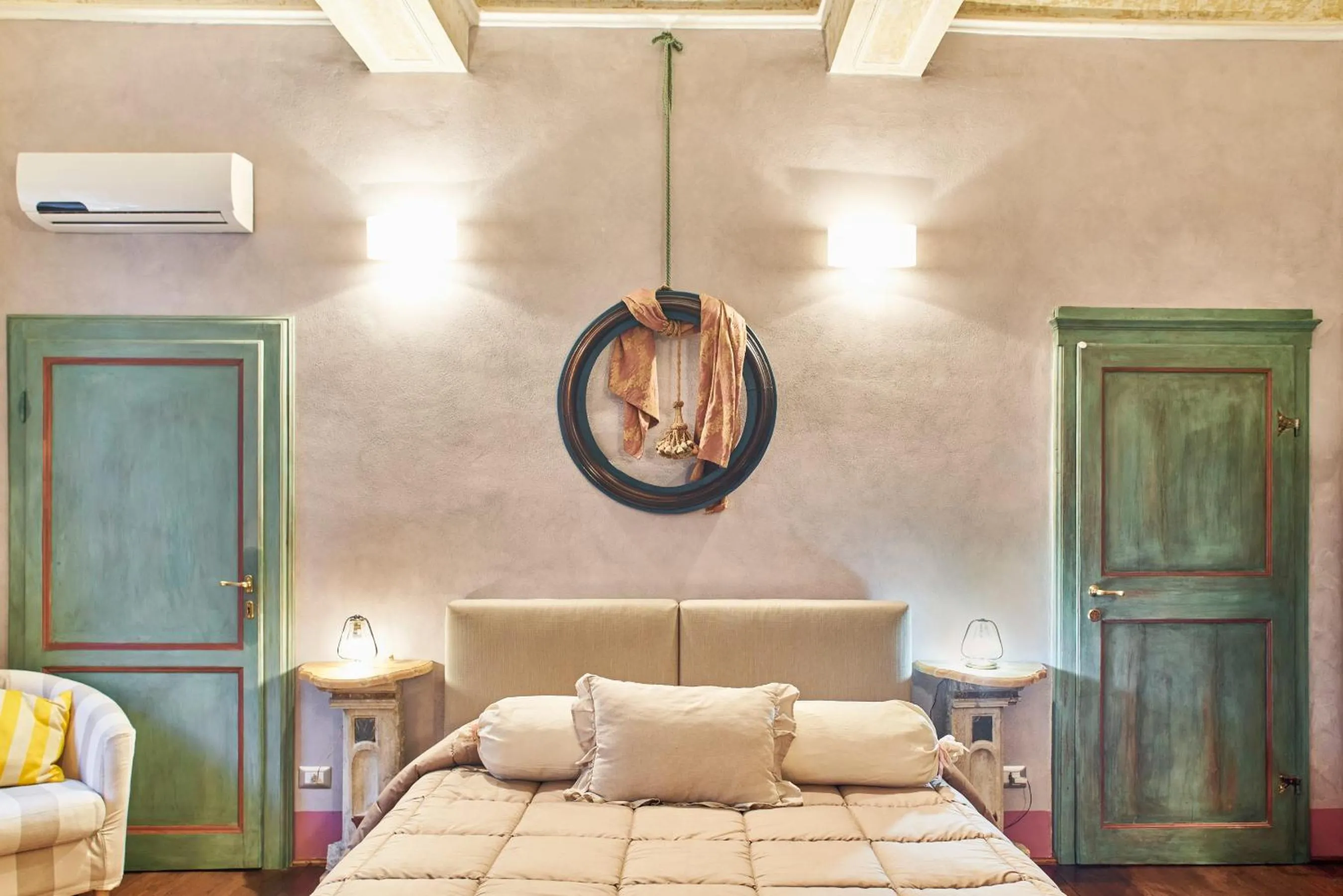 Bedroom, Bed in Alla Scala 1746