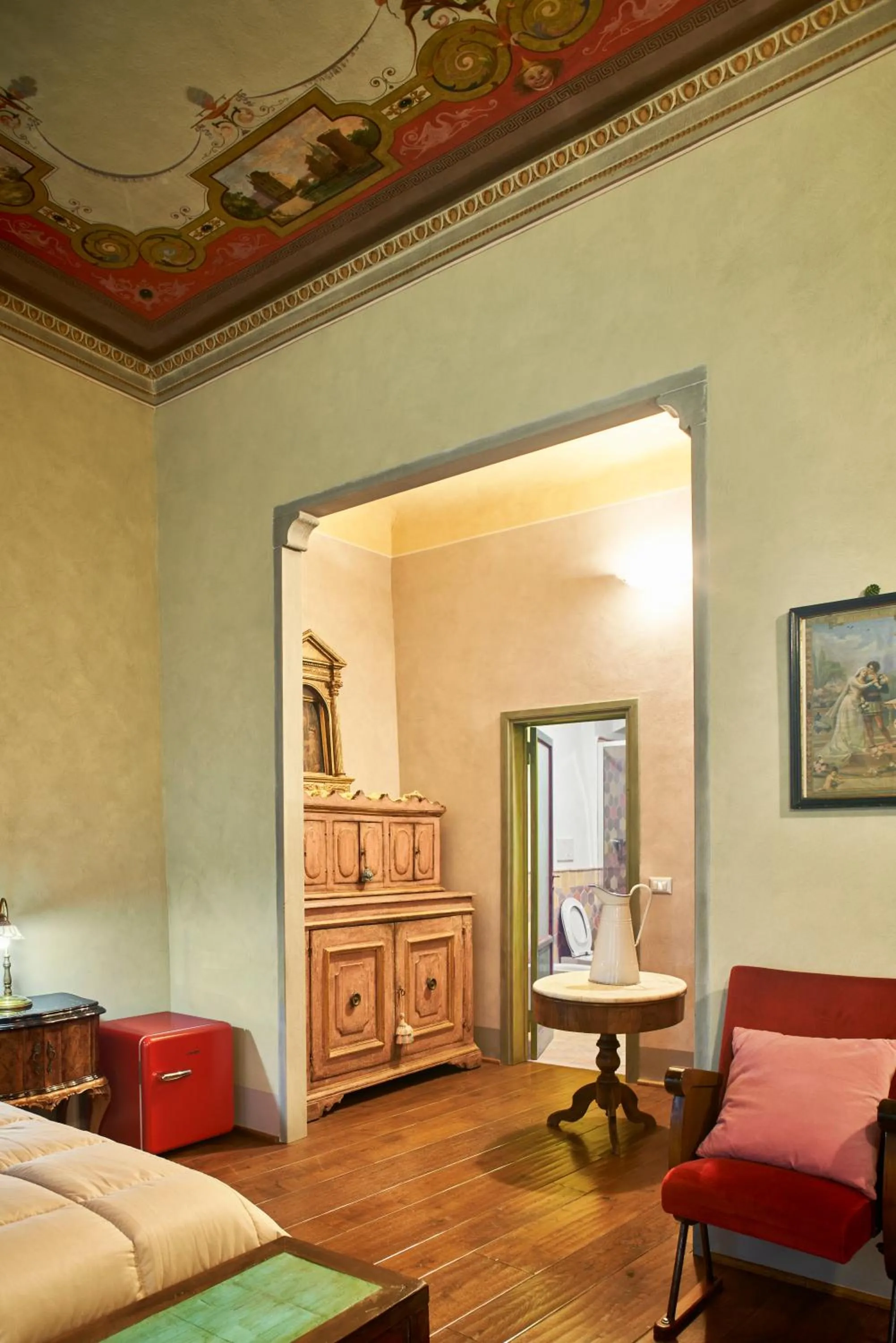 Decorative detail, Bed in Alla Scala 1746