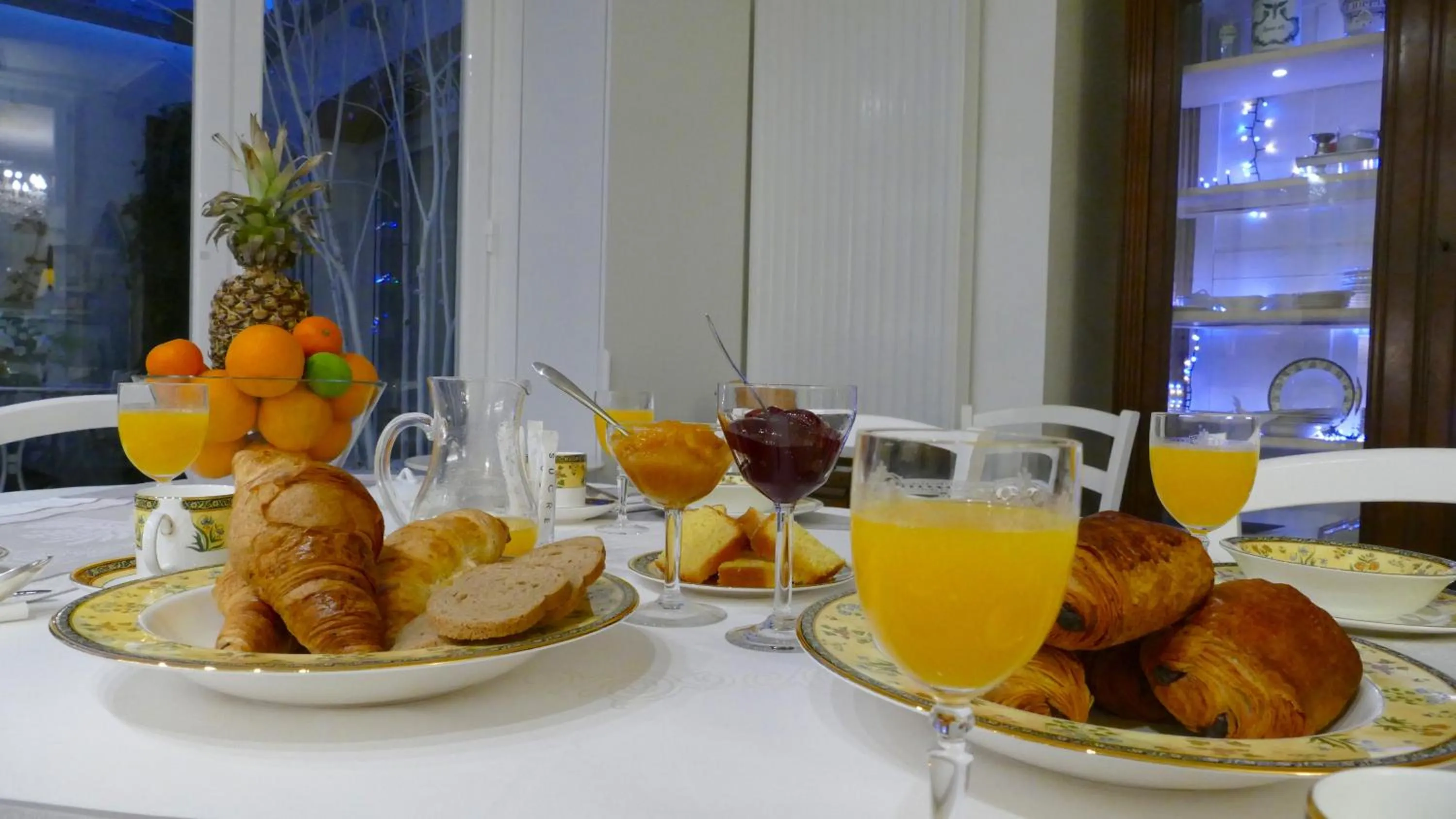 Breakfast in Le 31 B&B Amboise Centre