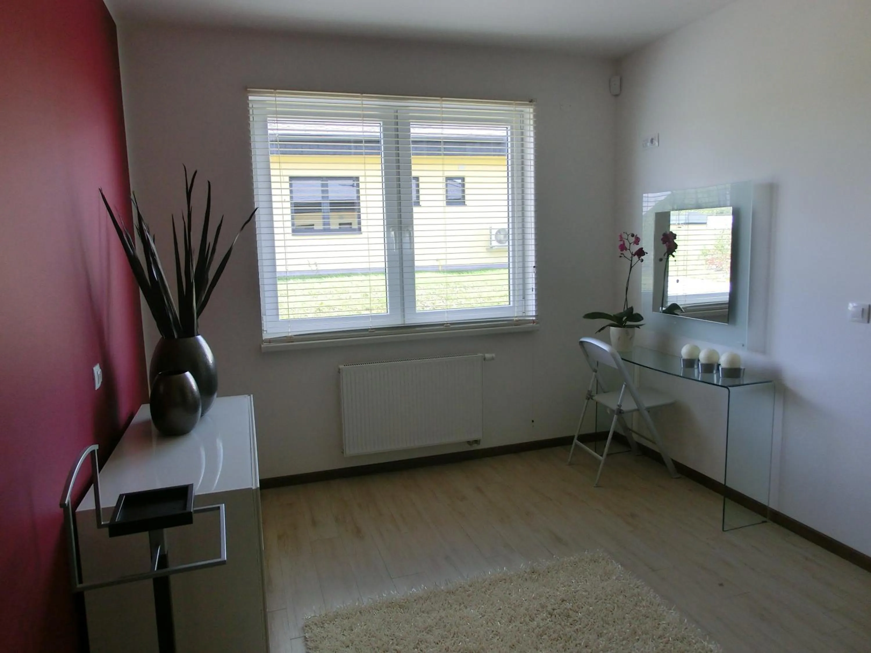 Bed in Black Bridge Hotel Apartment
