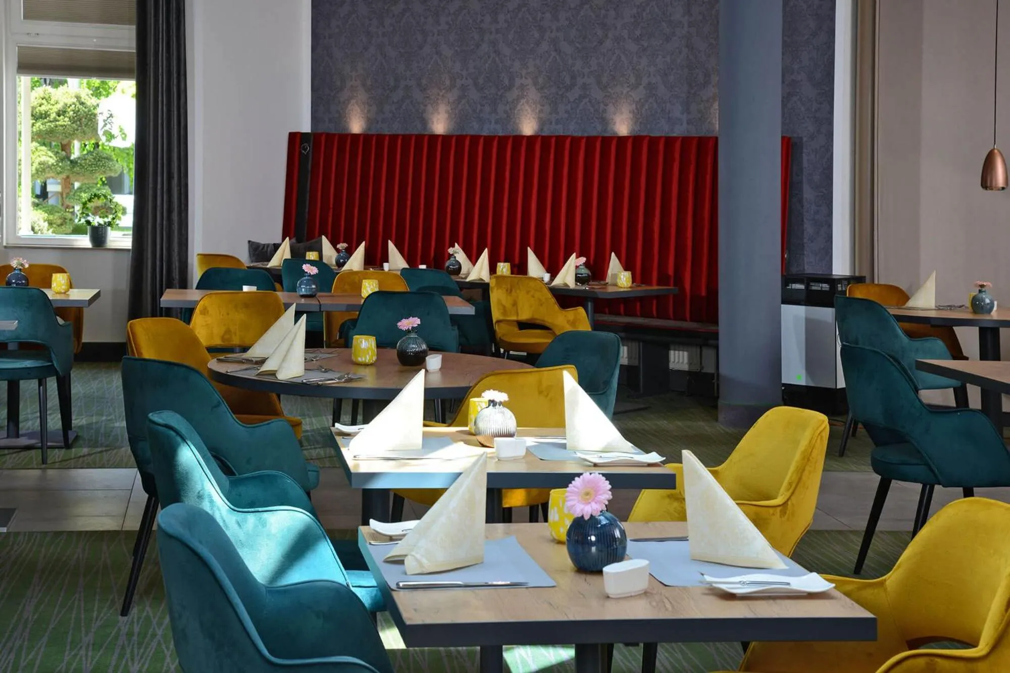 Restaurant/places to eat in Landhotel Schnuck