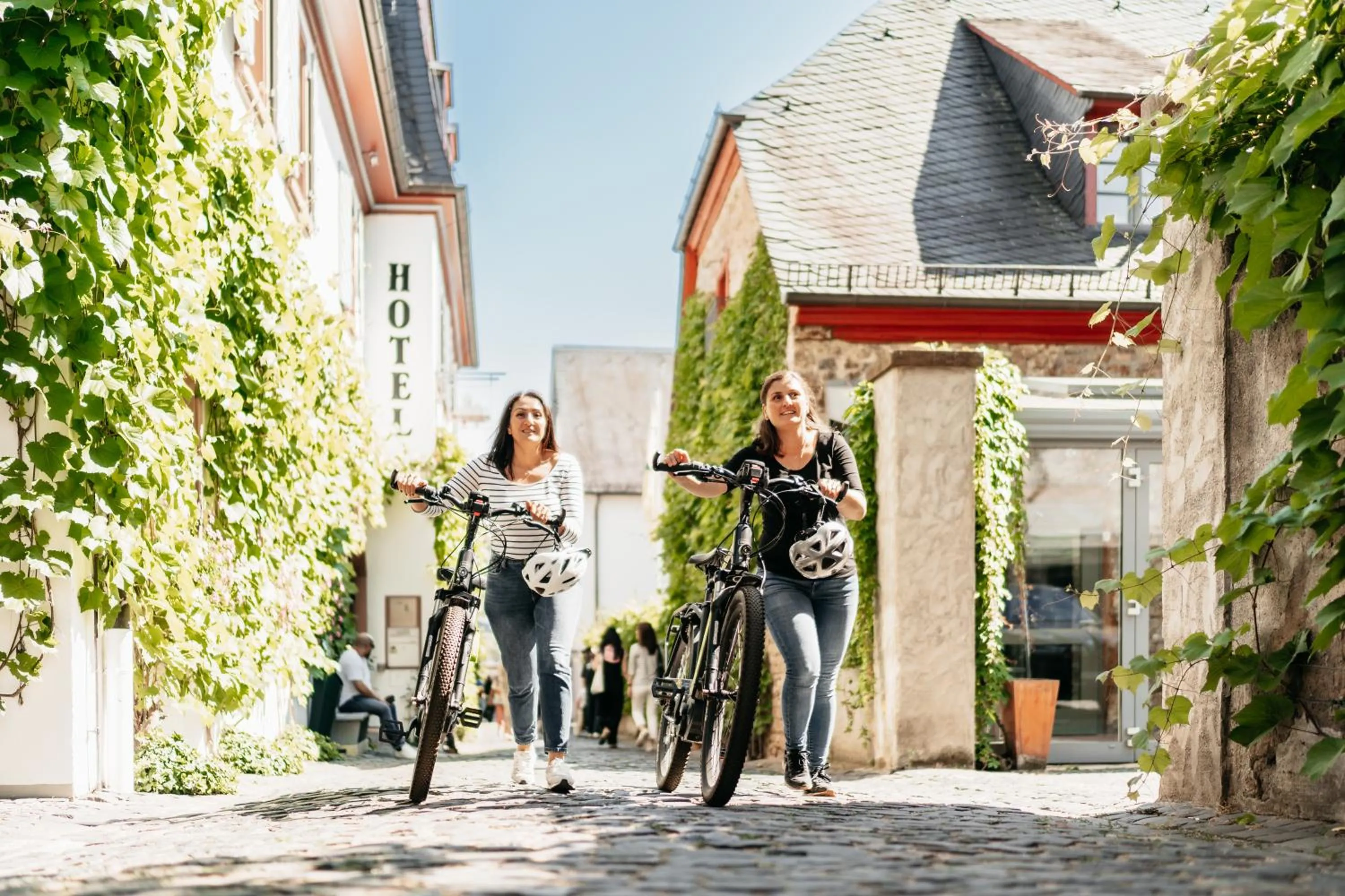 Breuer's Rüdesheimer Schloss