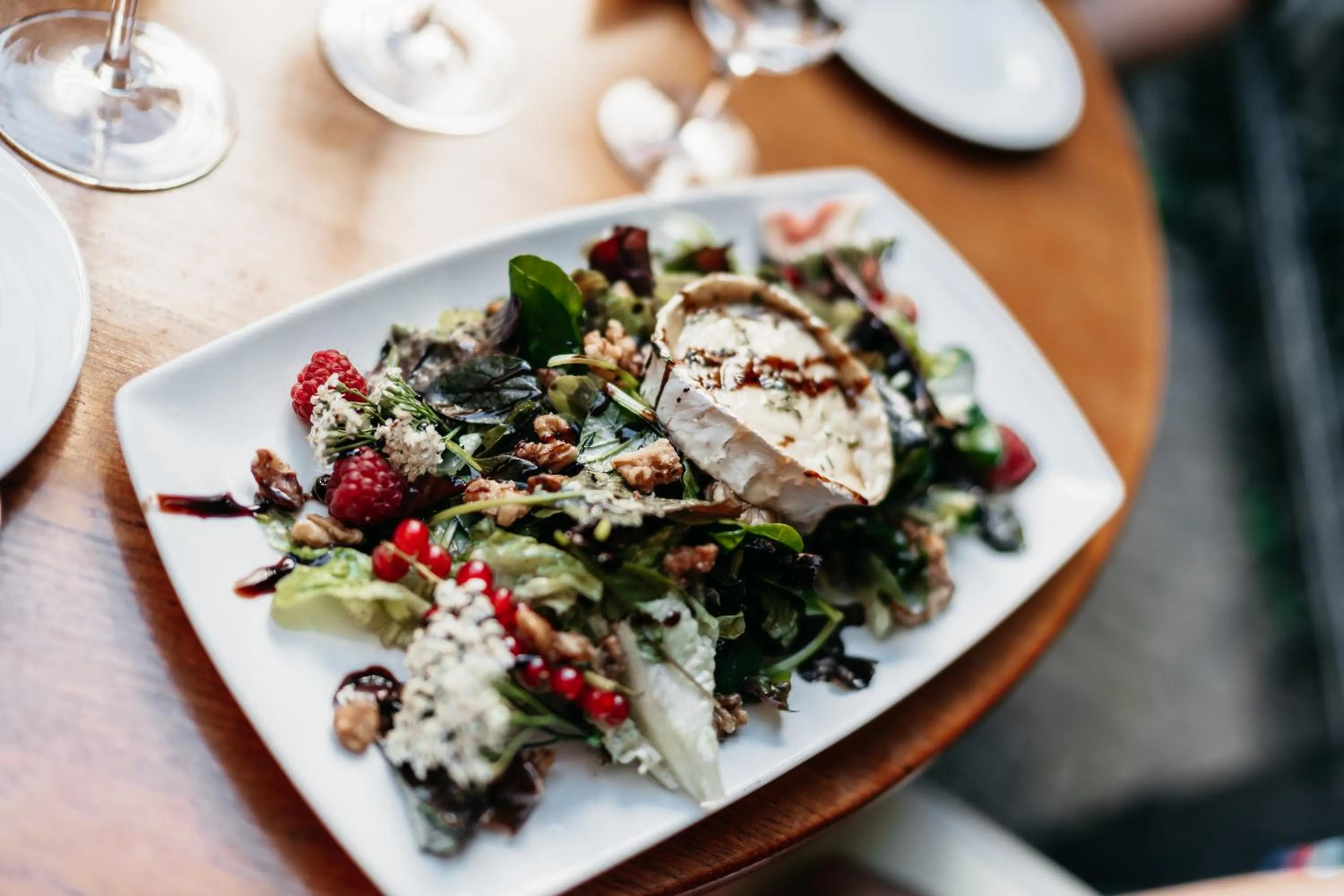 Food and drinks in Breuer's Rüdesheimer Schloss