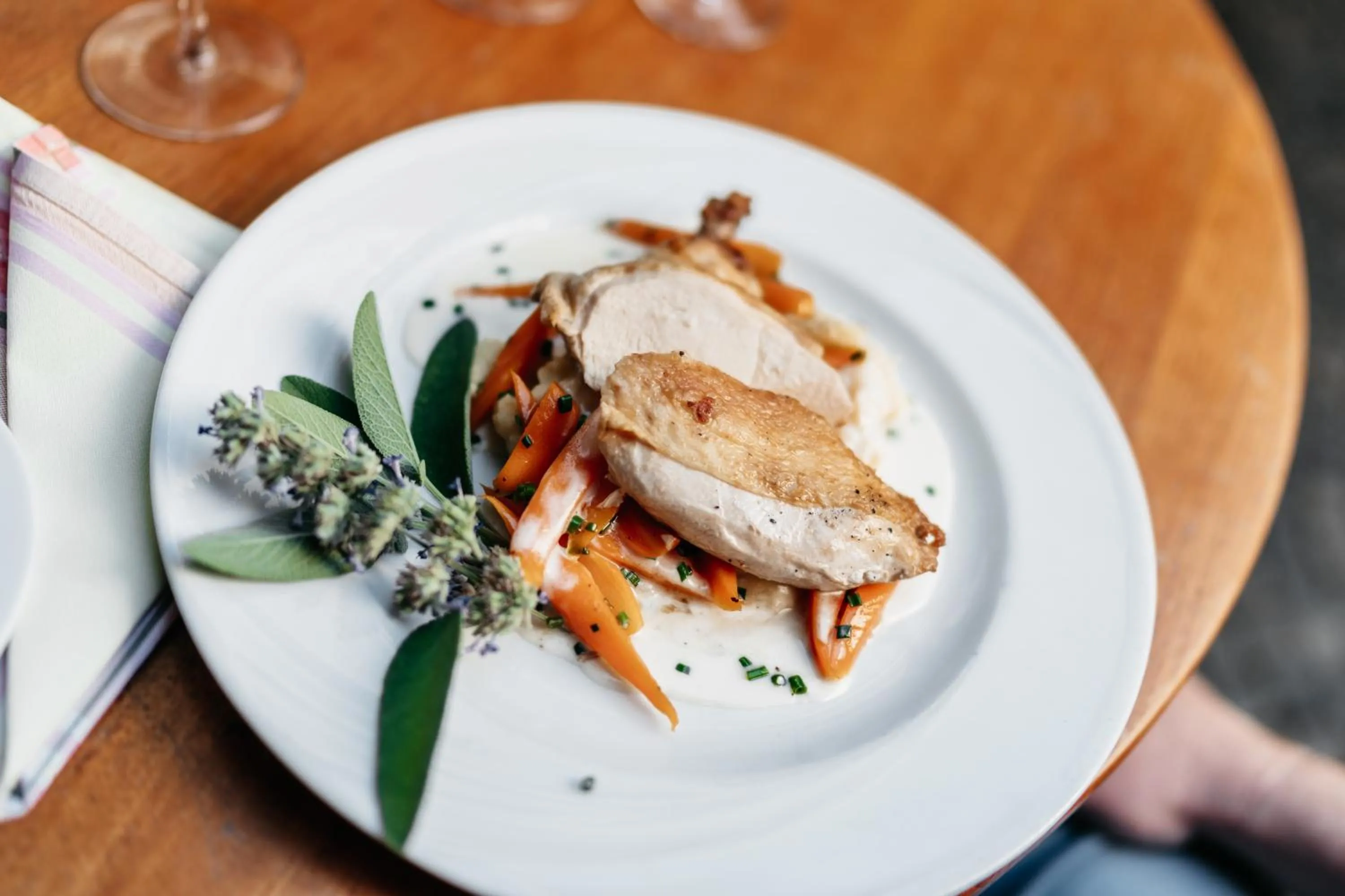 Breuer's Rüdesheimer Schloss