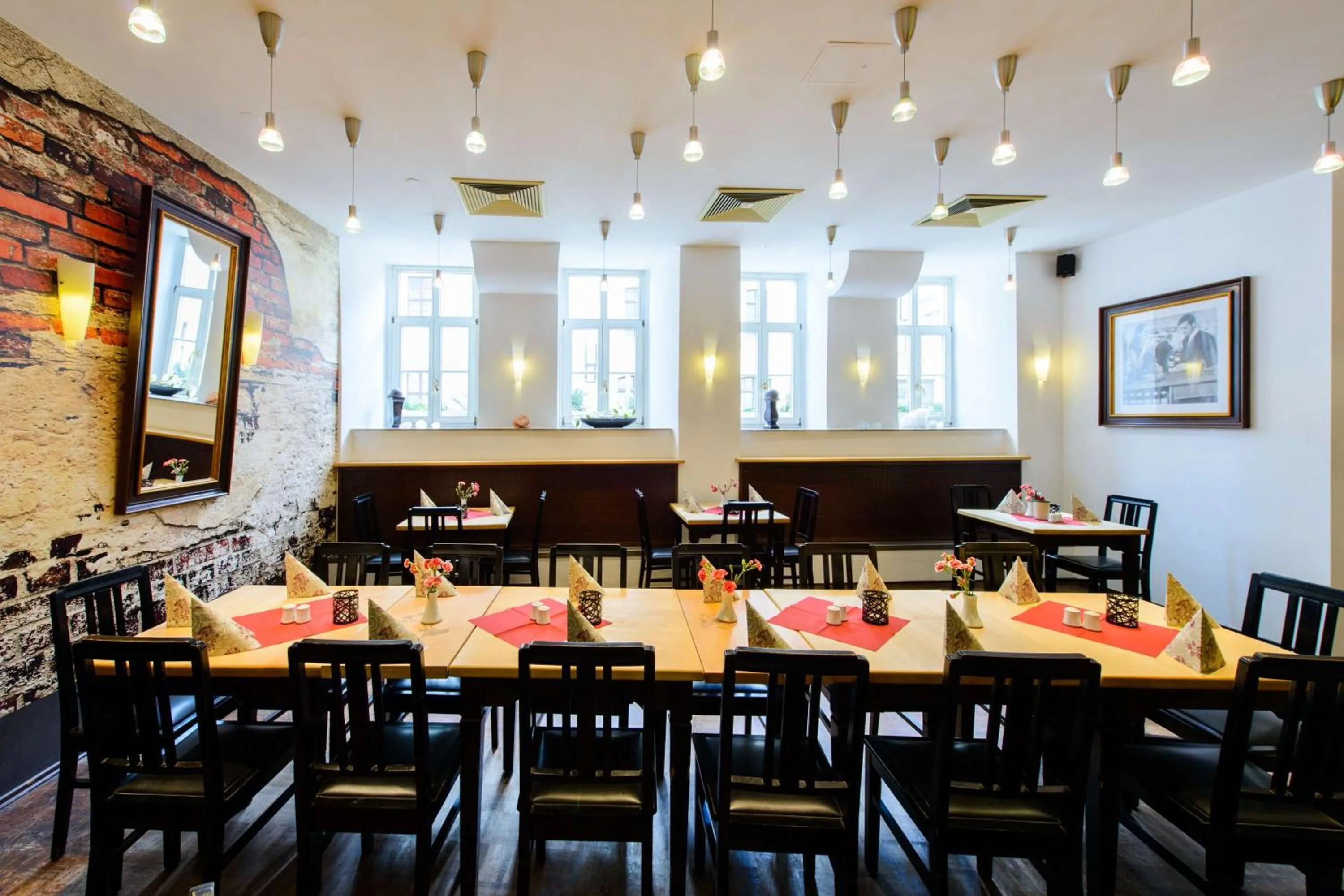 Restaurant/places to eat in Askania Hotel & Brauhaus