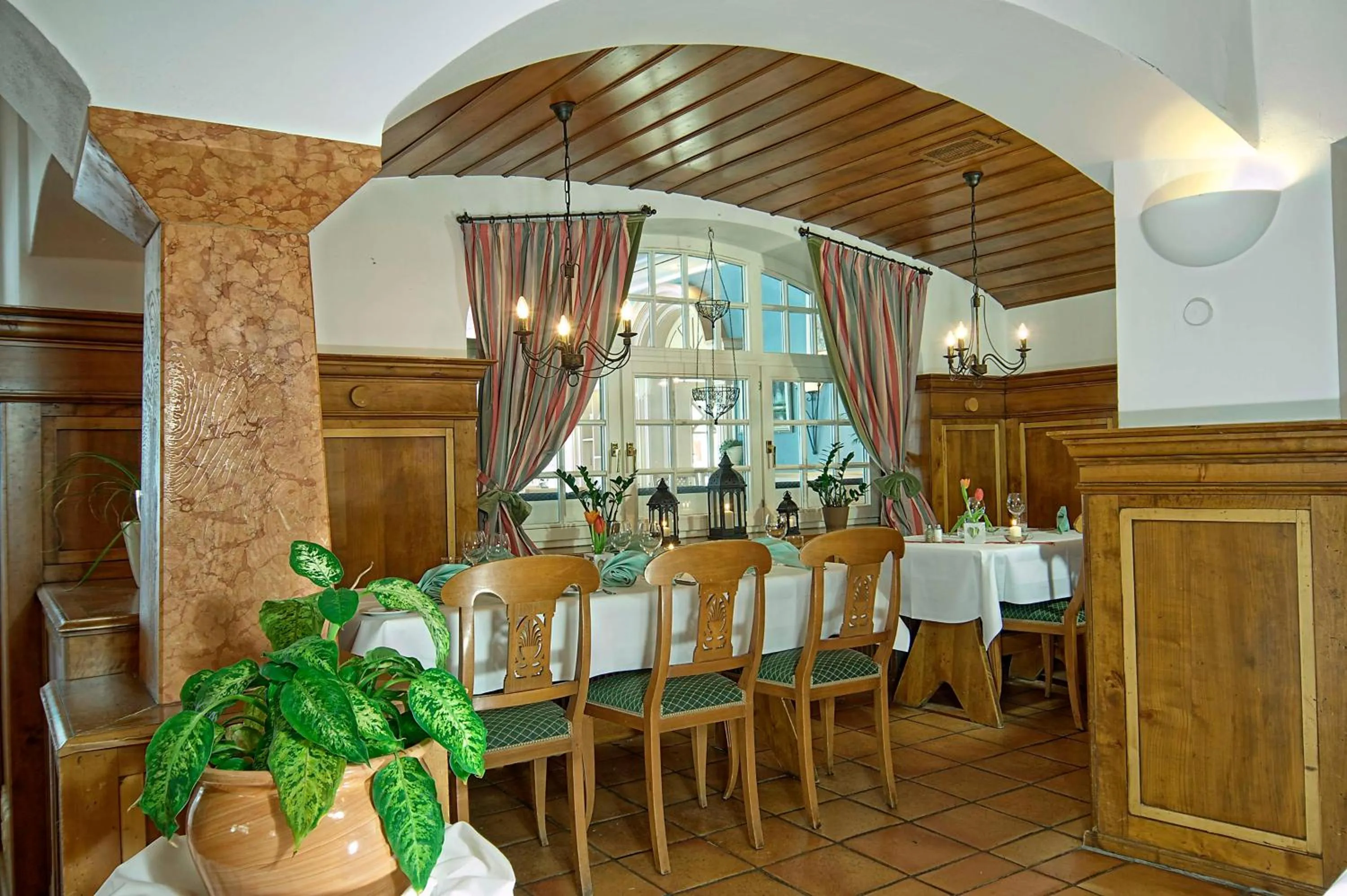 Restaurant/places to eat in Hotel Bayerischer Hof Miesbach, BW Premier Collection