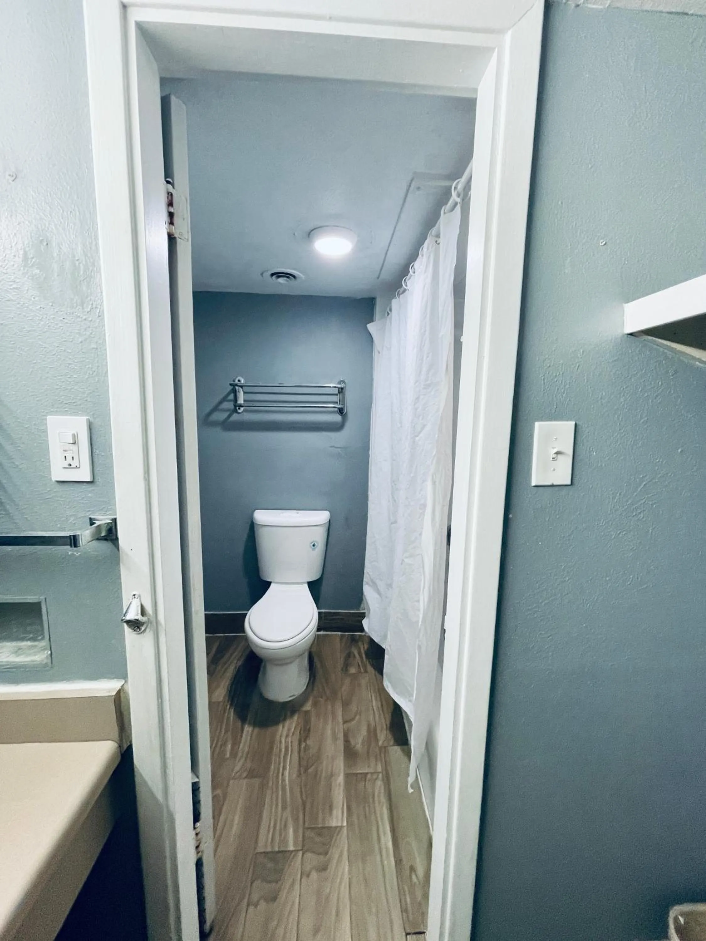 Toilet in Extended Stay SA