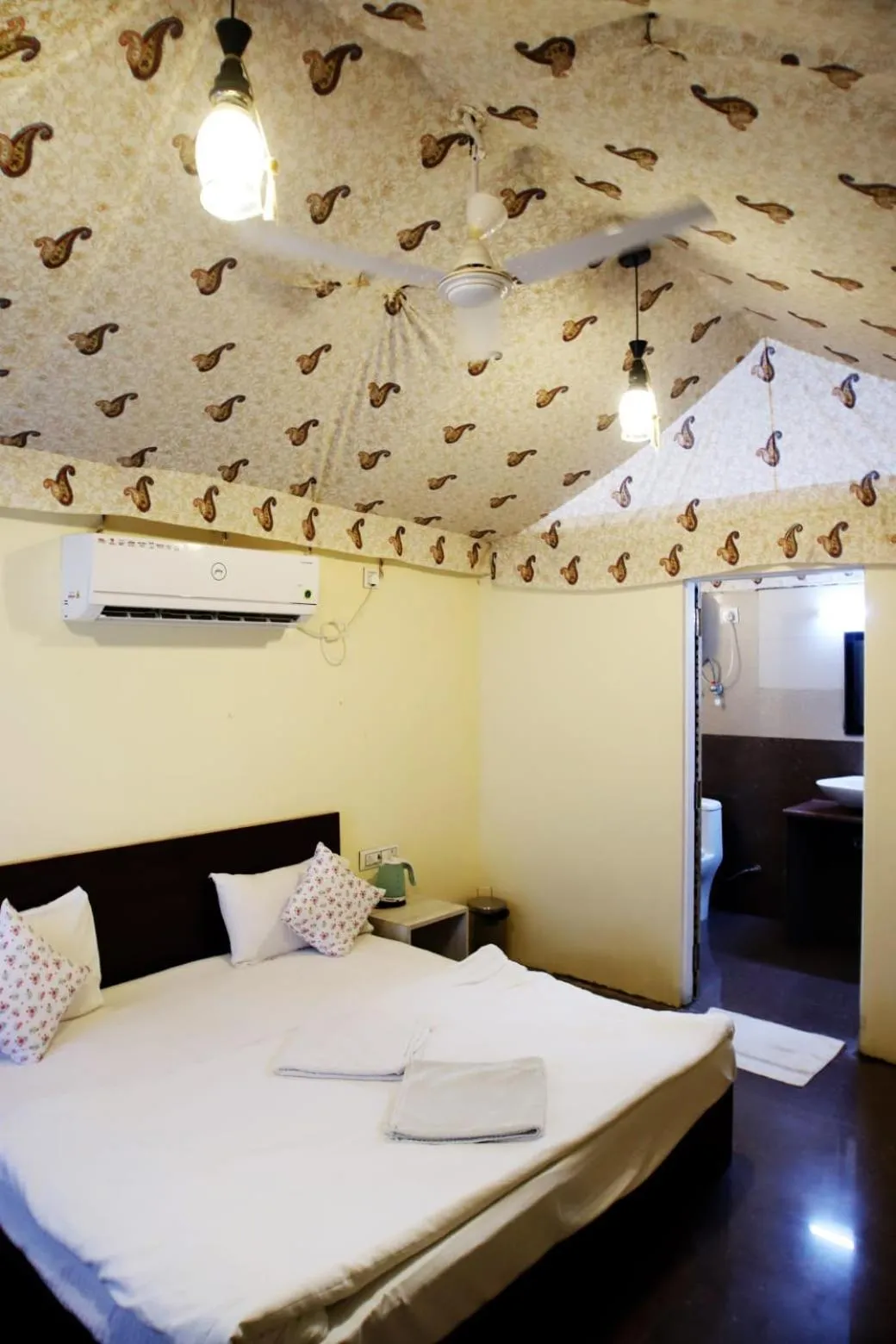 Bed in Virat Resorts, Sariska Rajasthan