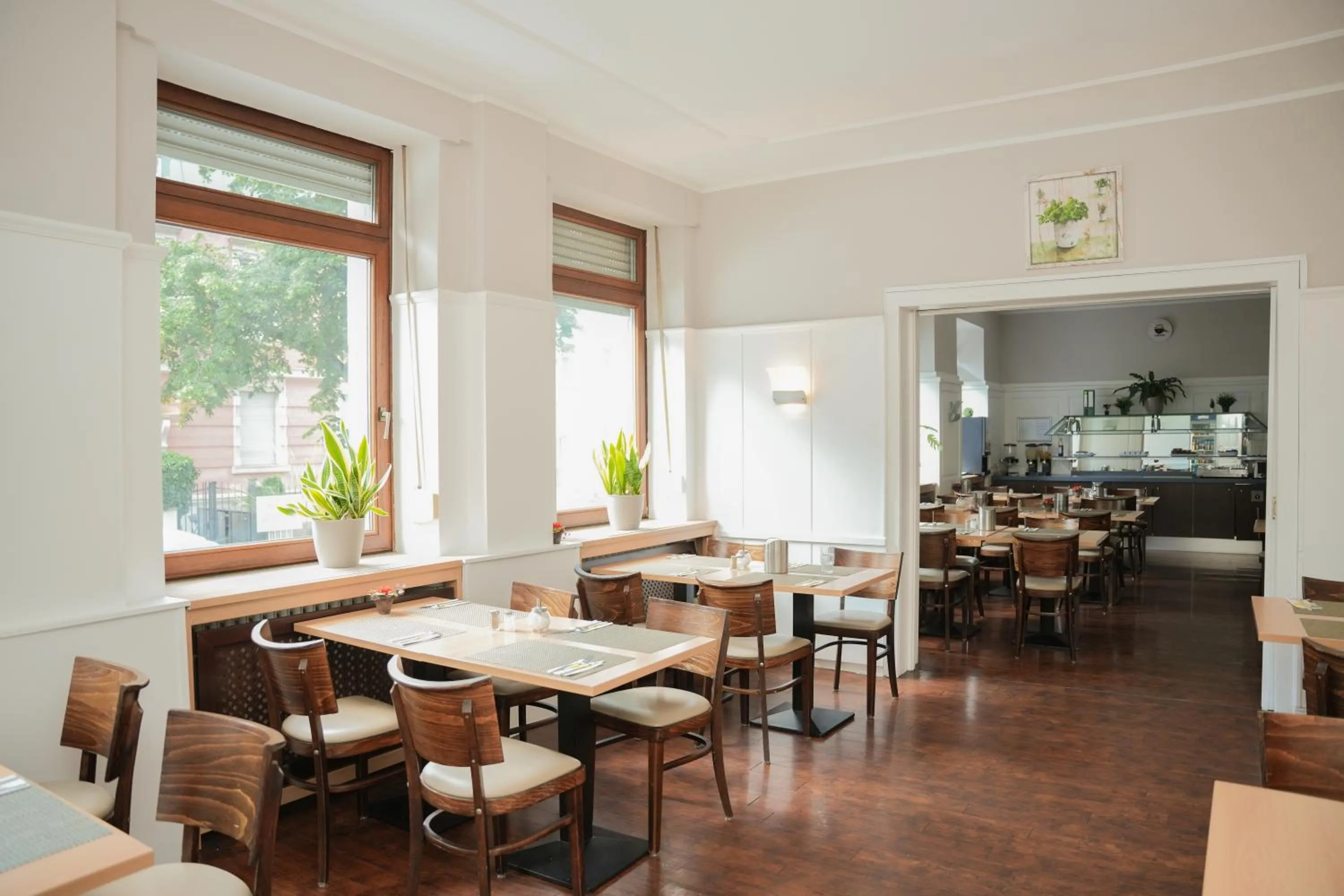 Restaurant/places to eat in Hotel Offenbacher Hof