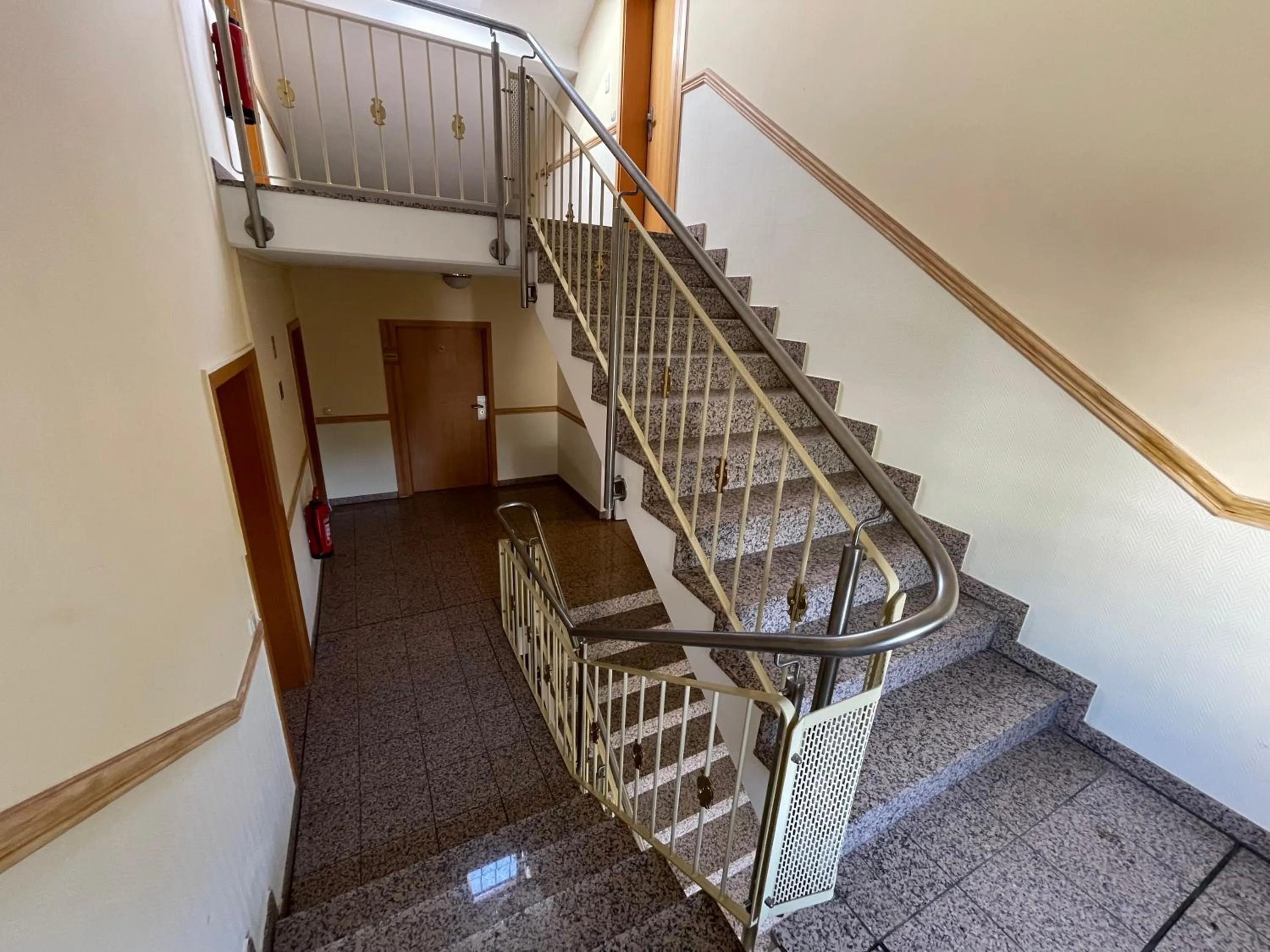 Property building in Eurotel am Main