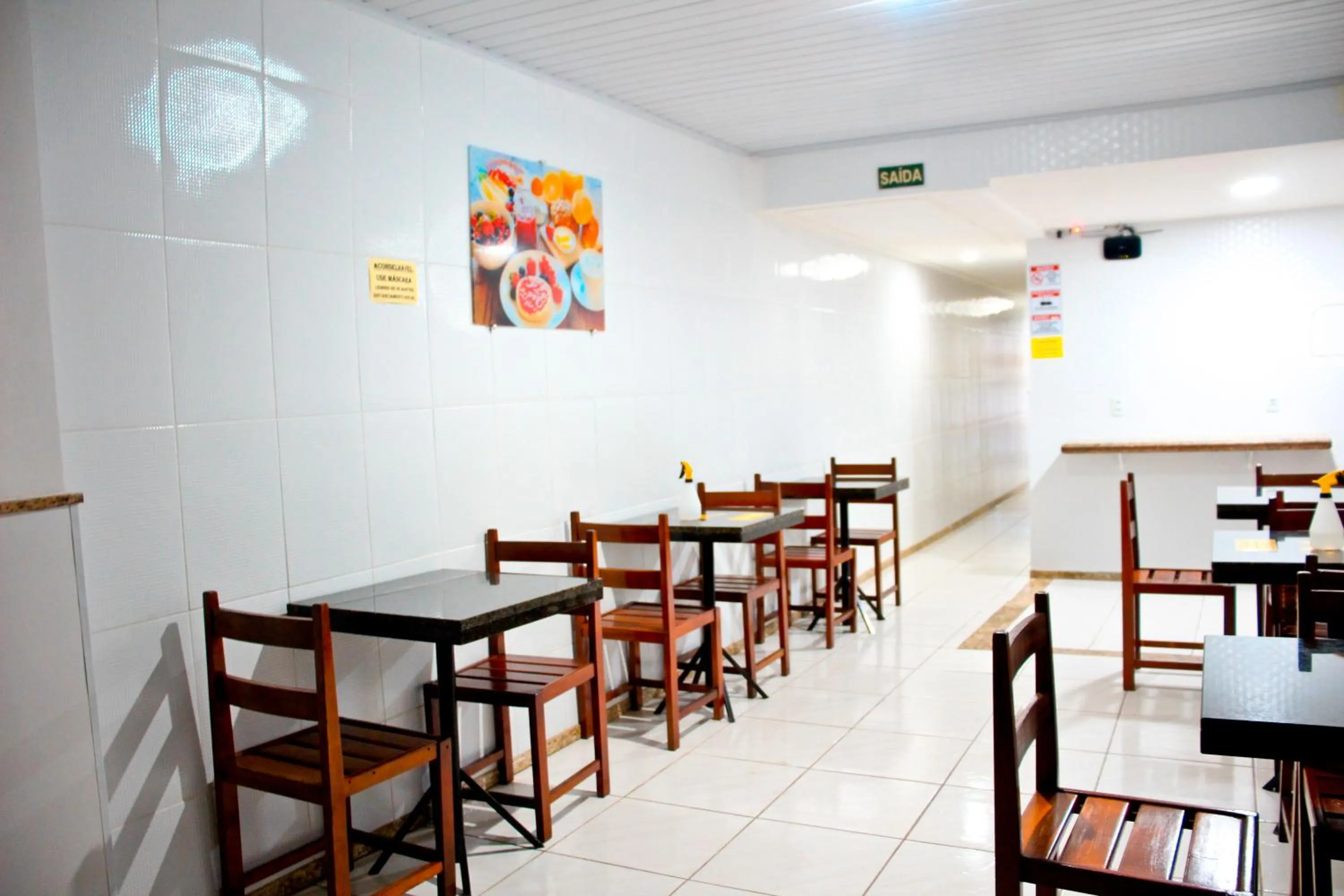 Restaurant/places to eat in Pousada Solar da Praia