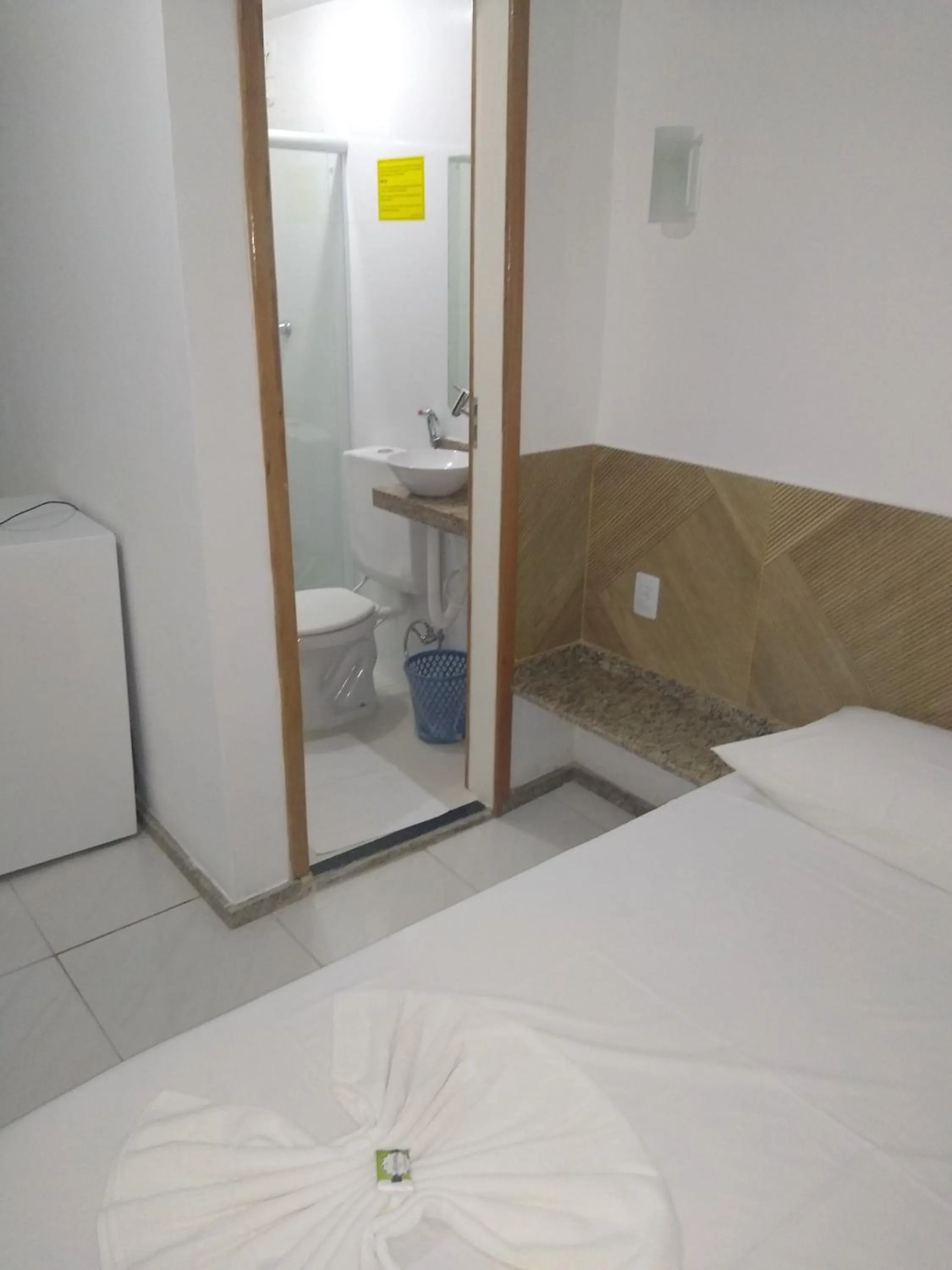 Bathroom, Bed in Pousada Solar da Praia