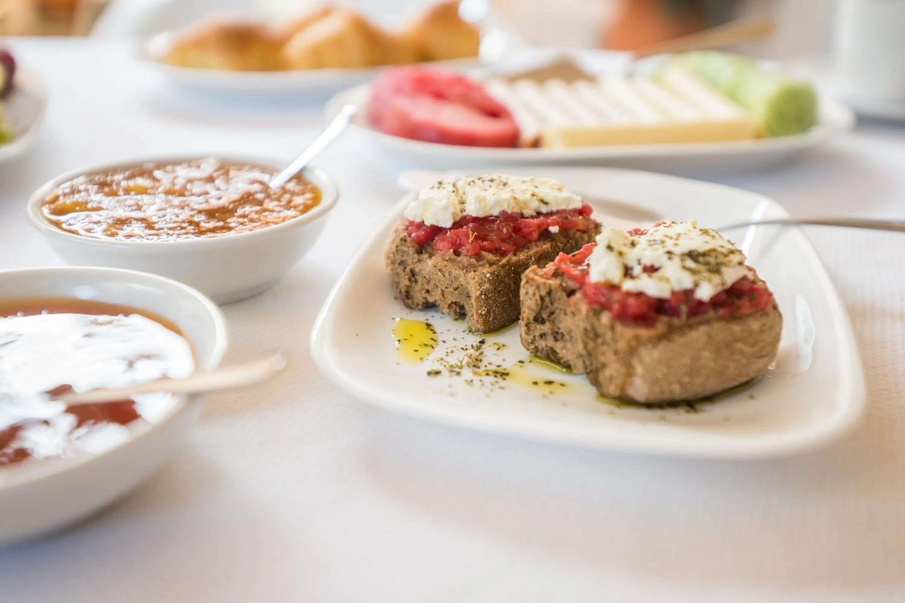 Breakfast in Stratis Apartments