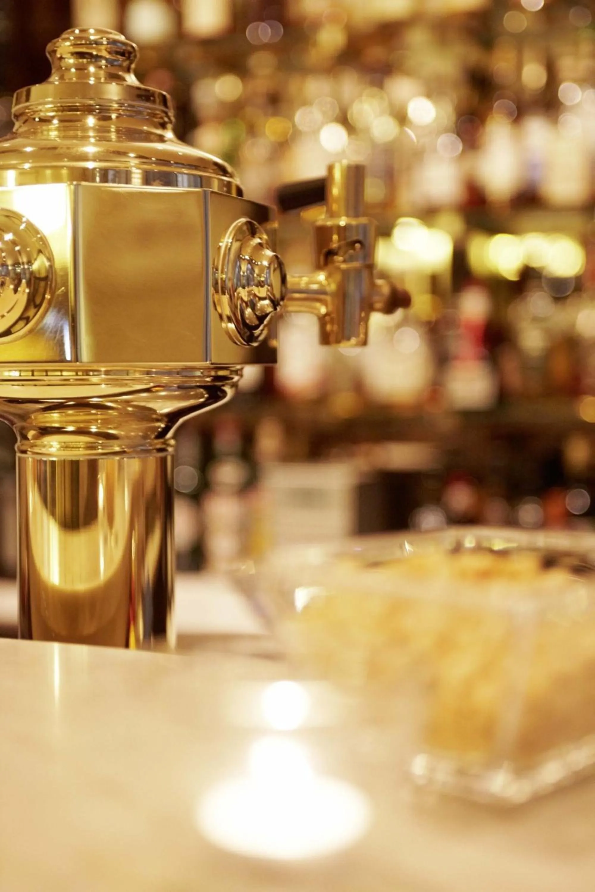 Lounge or bar in Hotel Düsseldorf City by Tulip Inn