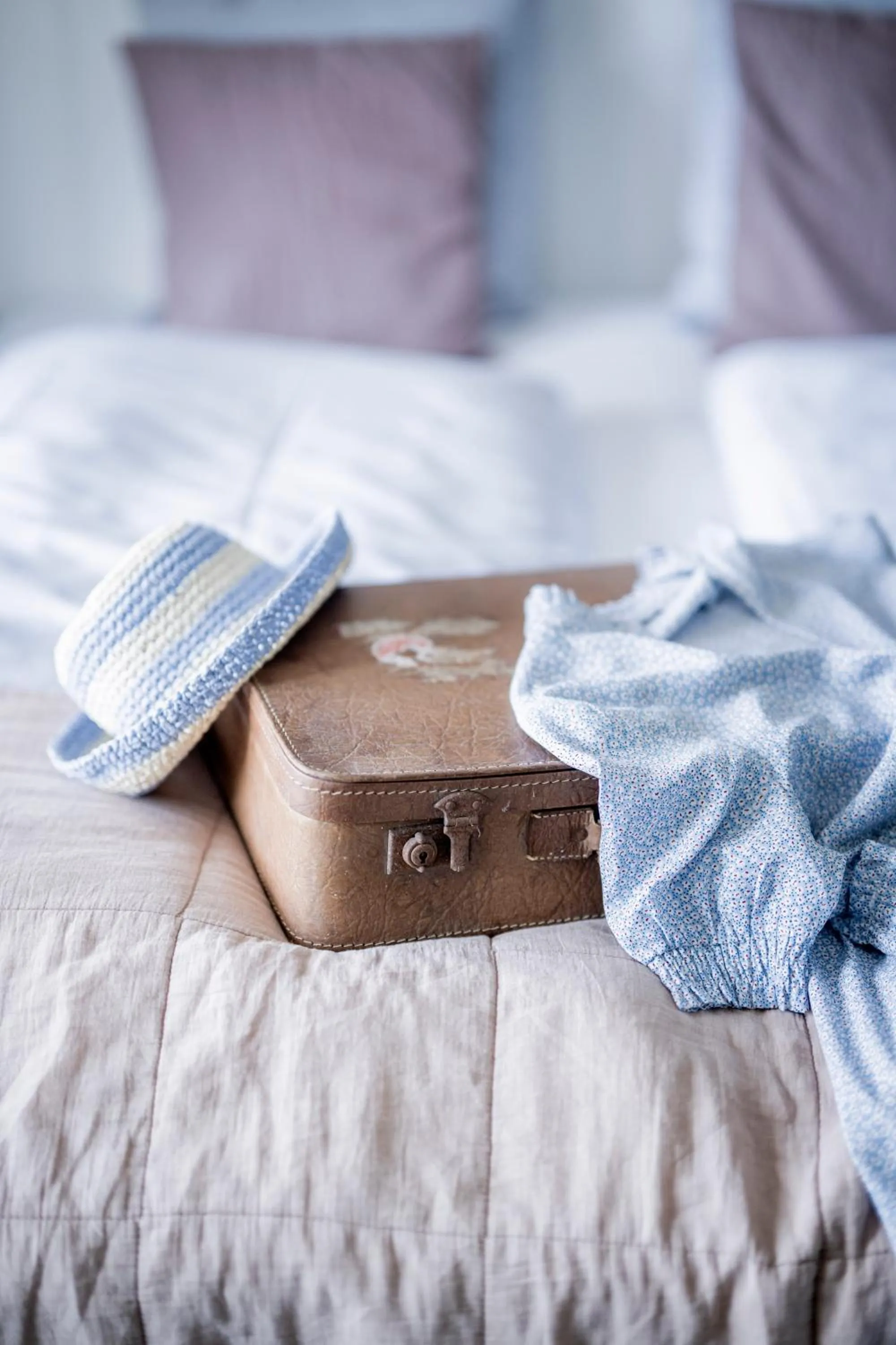 Bedroom, Bed in Kallehavegaard Badehotel