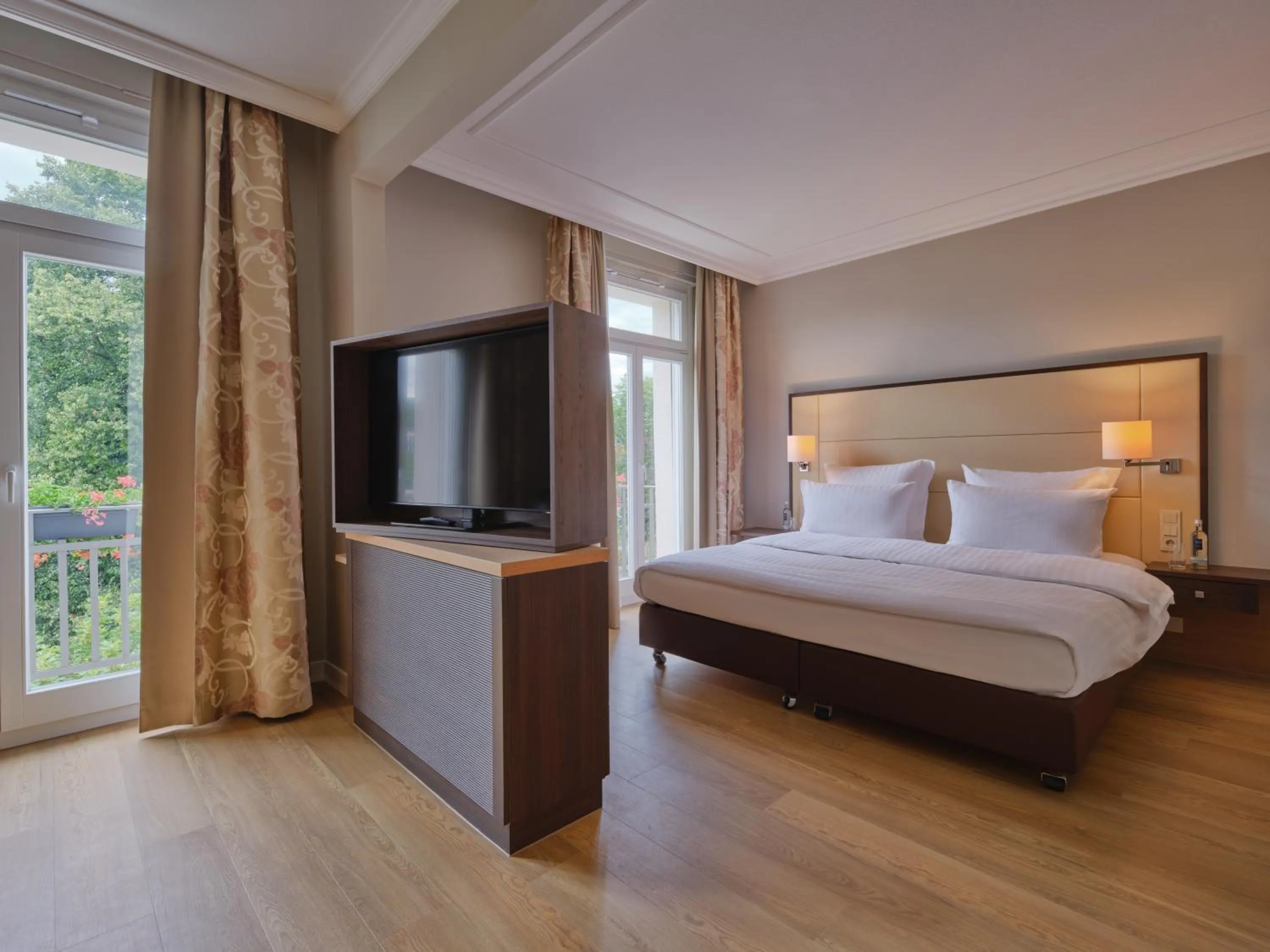 Bed in Steigenberger Hotel Bad Neuenahr