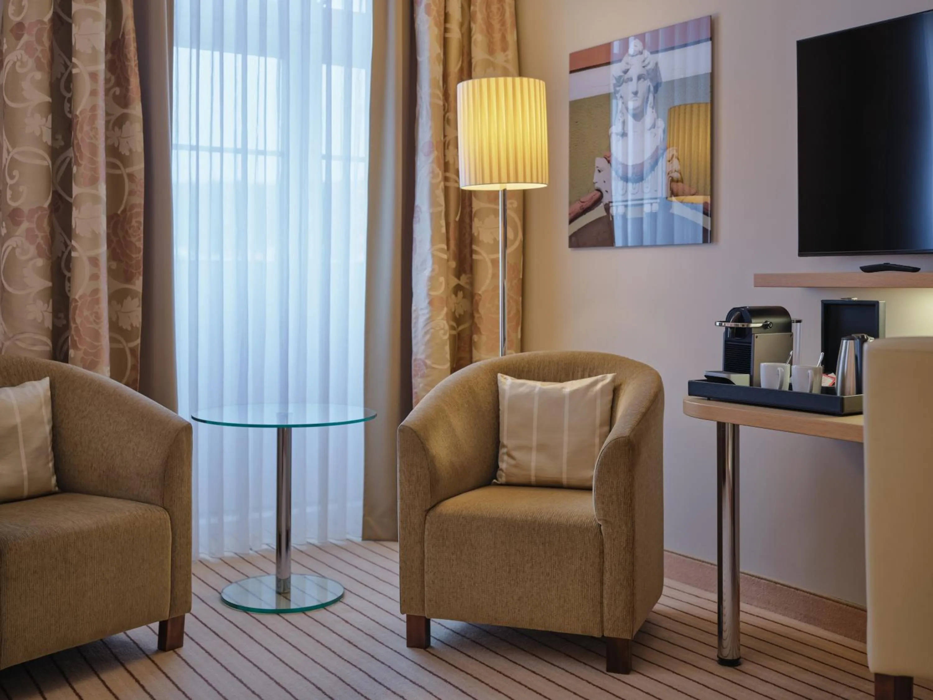 Seating area in Steigenberger Hotel Bad Neuenahr