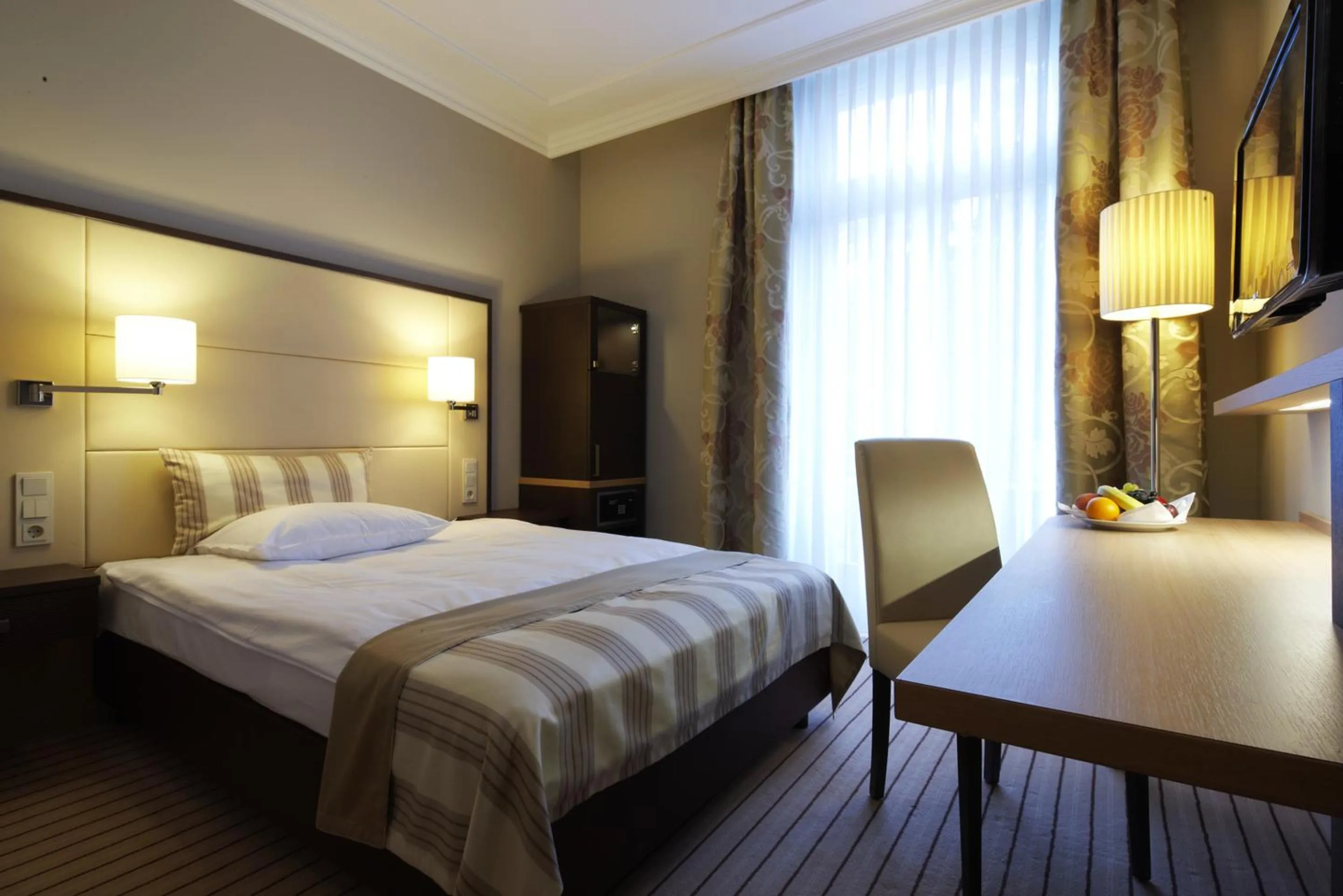 Bed in Steigenberger Hotel Bad Neuenahr