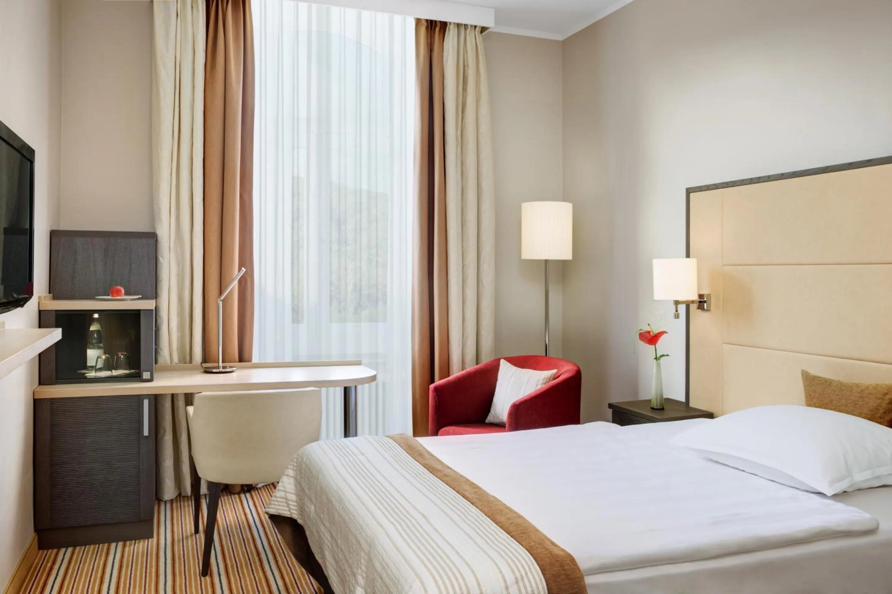 Bed in Steigenberger Hotel Bad Neuenahr