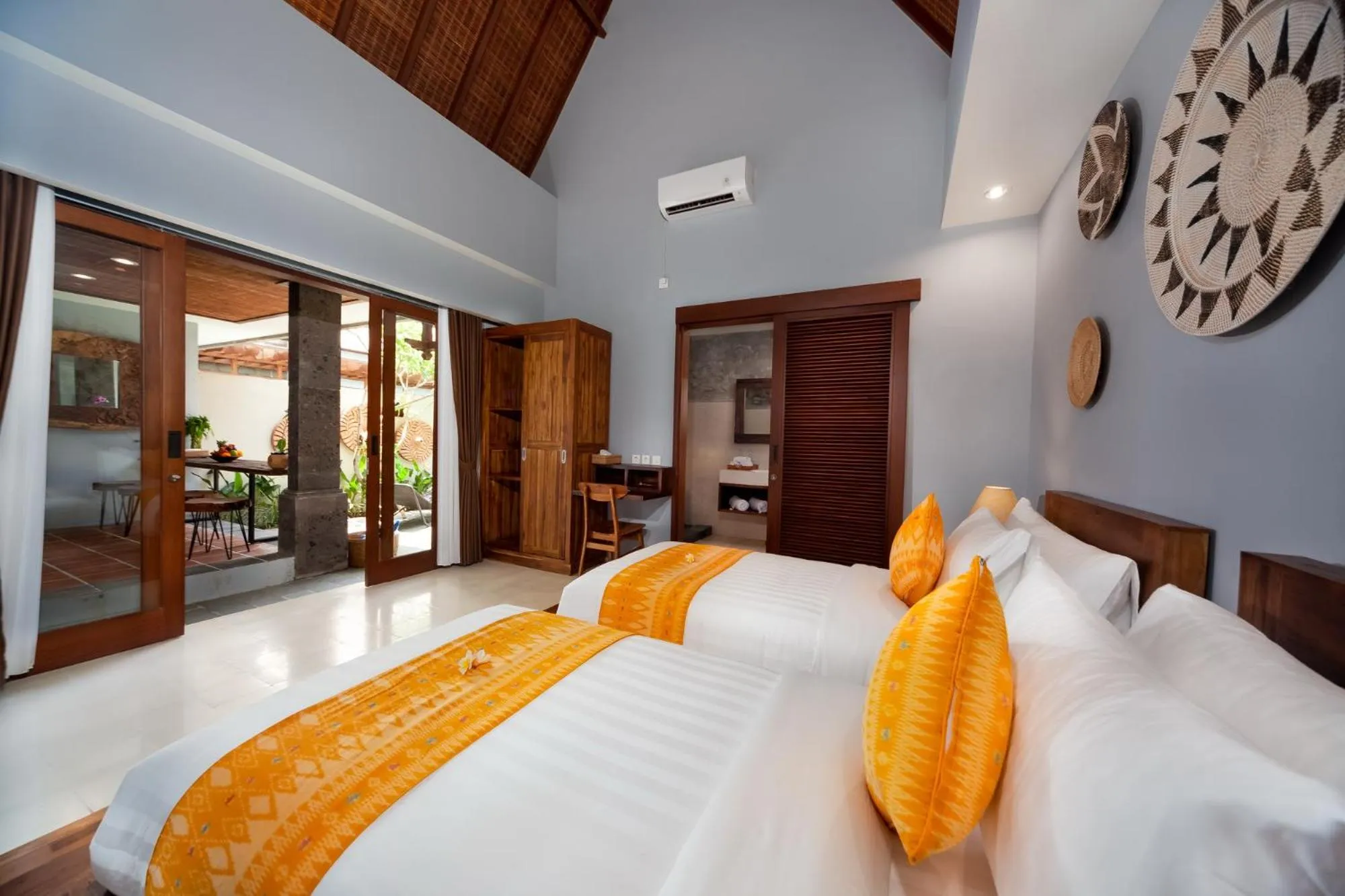 Bed in Kusuma Living and Villa Seminyak