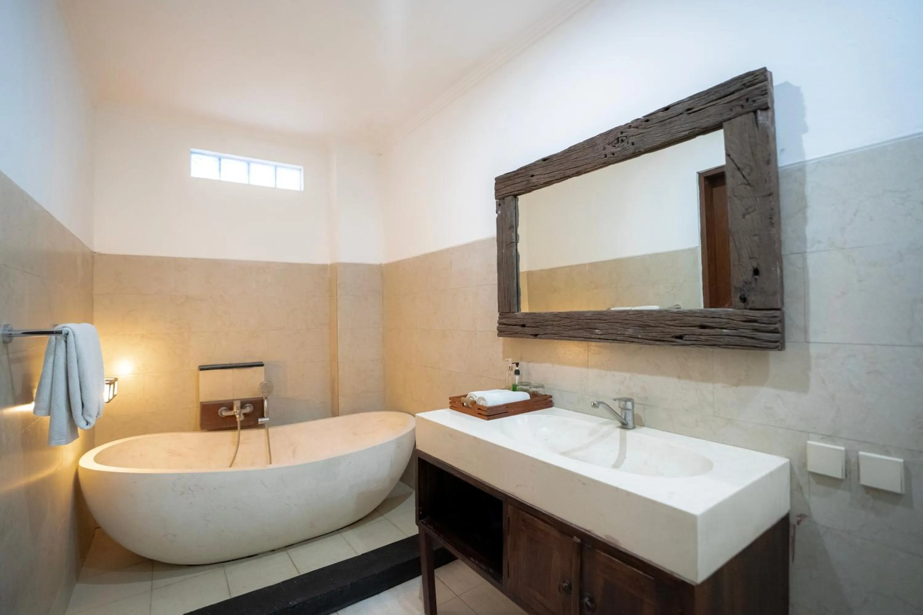 Bath in Kusuma Living and Villa Seminyak