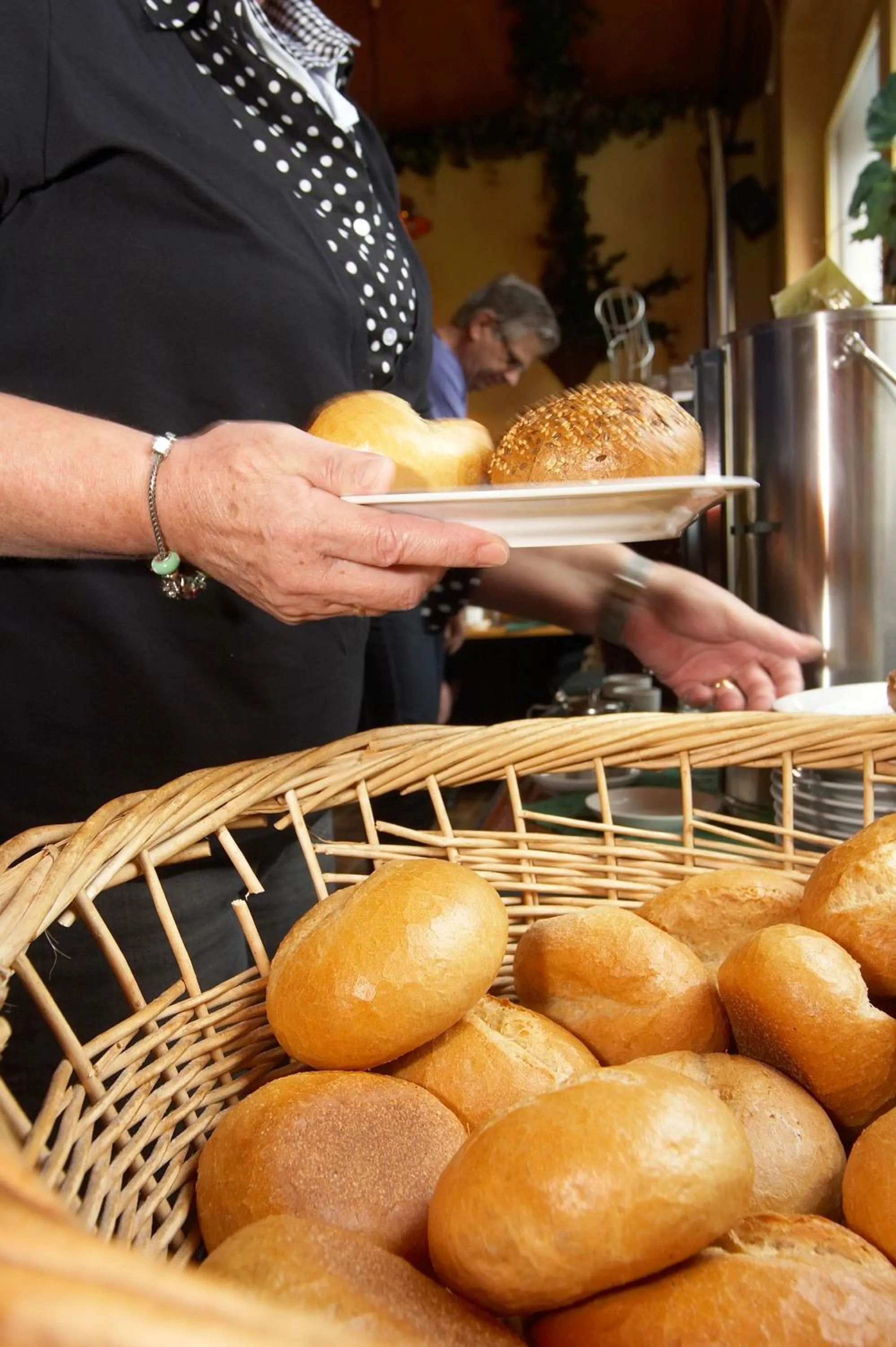 Breakfast in Hotel De Lange Man Monschau Eifel