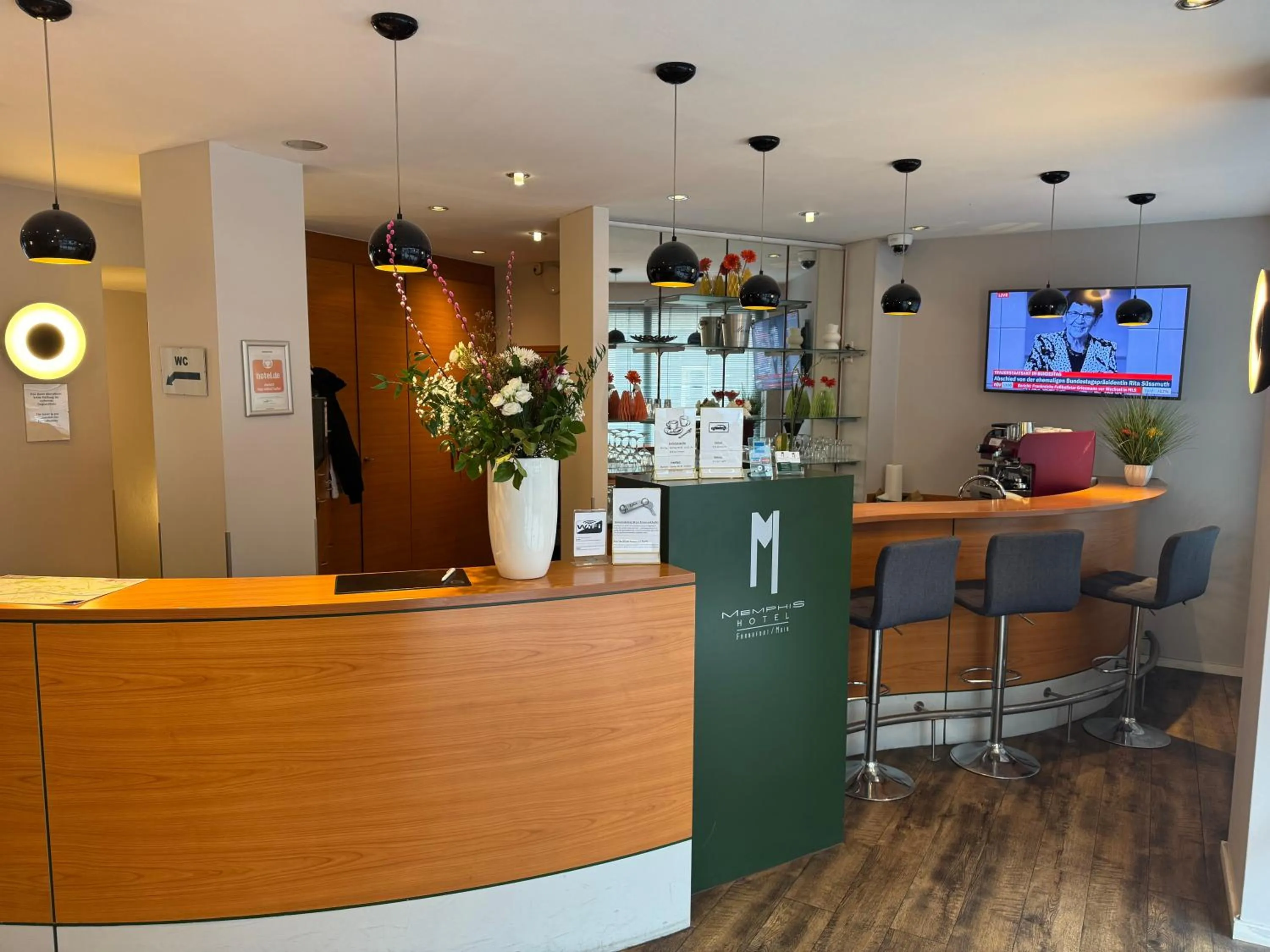 Lounge or bar in Memphis Hotel