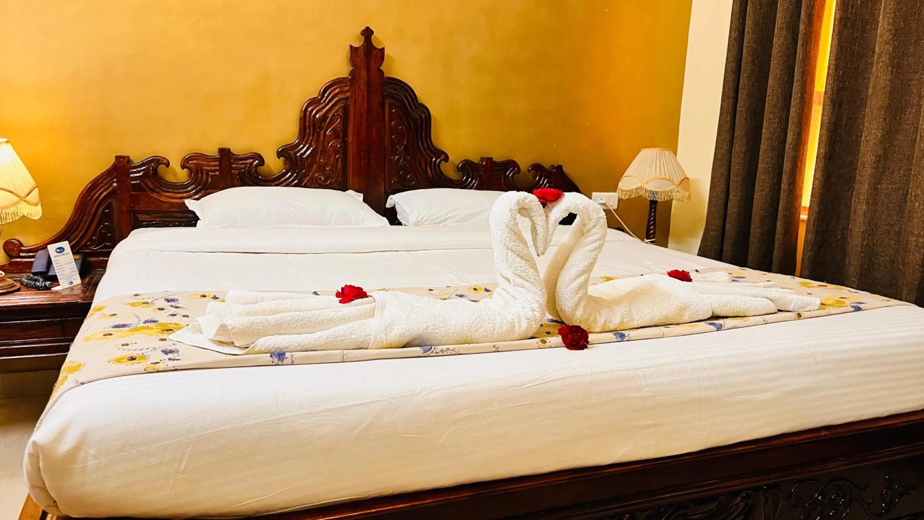 Bedroom, Bed in Hotel Master Paradise, Pushkar, Rajasthan , INDIA