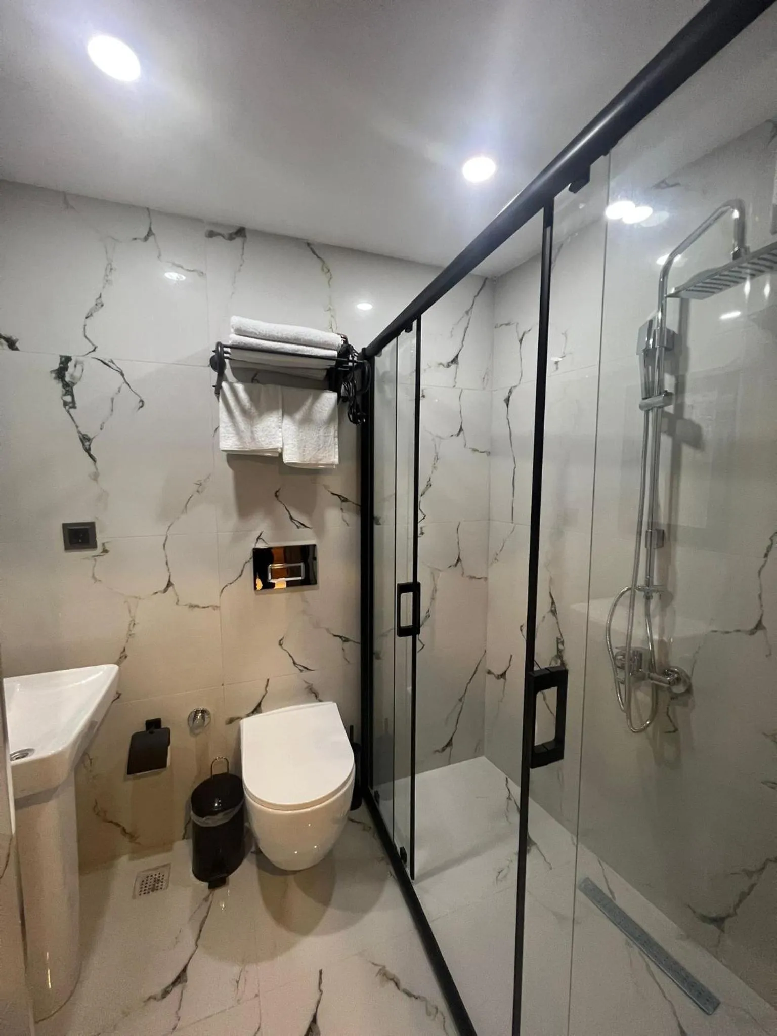 Shower in Old Town Istanbul Hostel