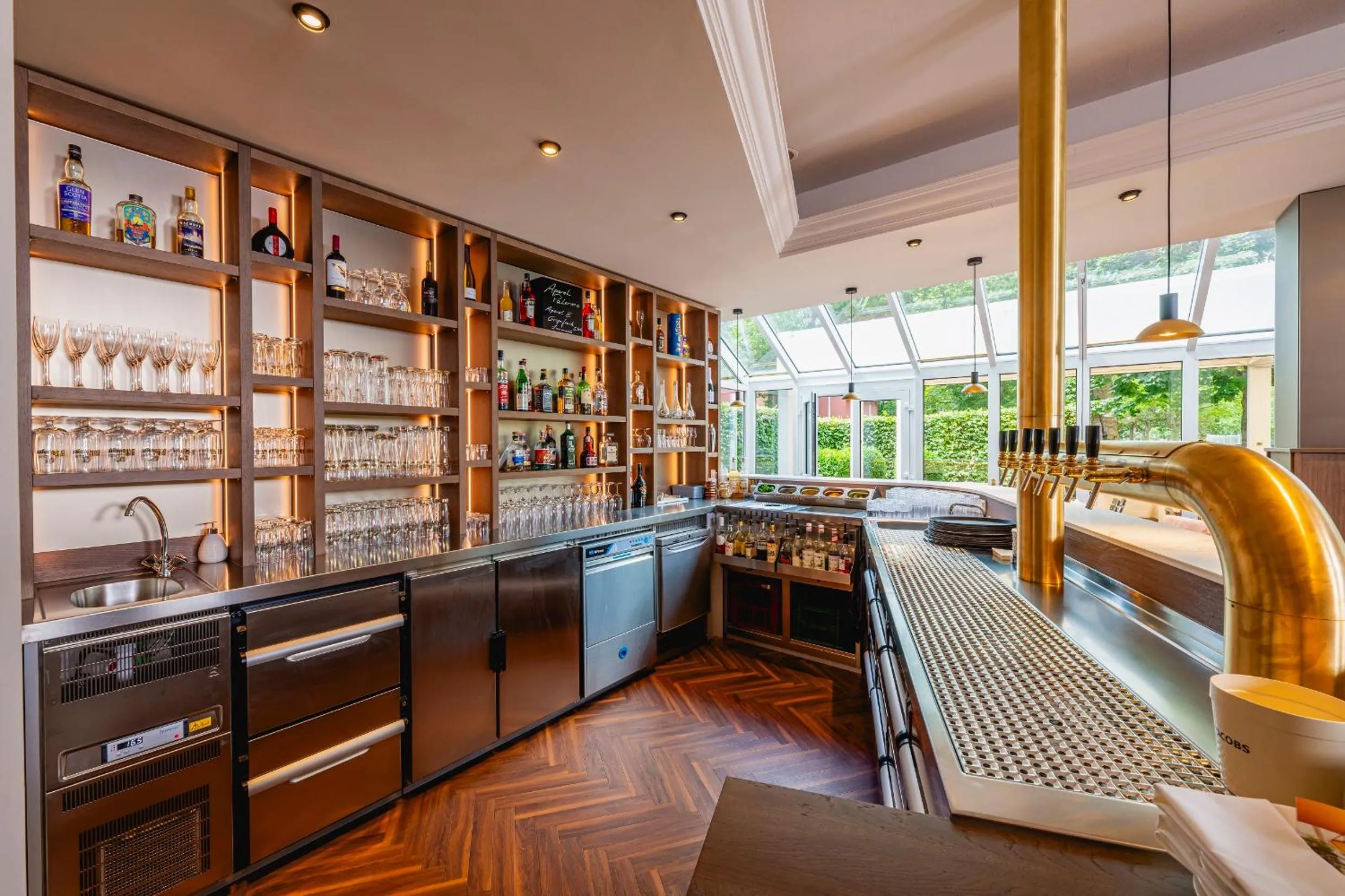 Lounge or bar in Hotel am Schlosspark