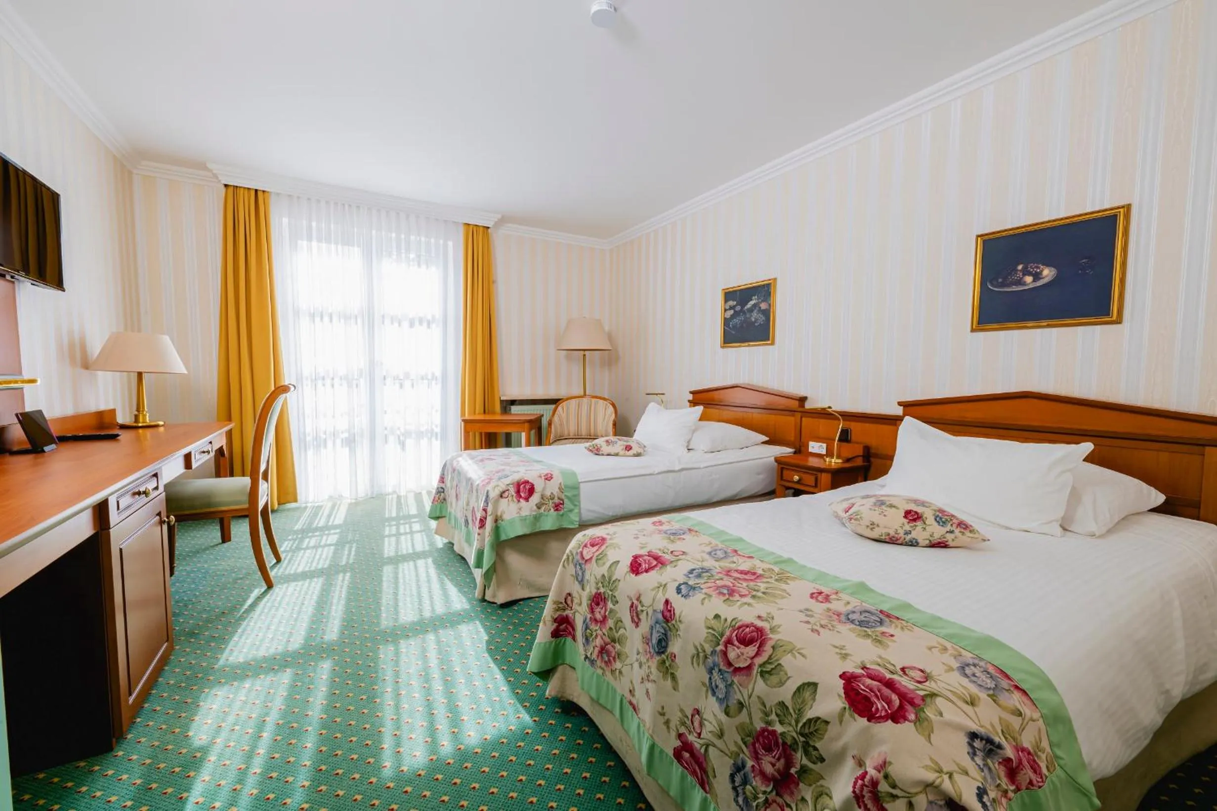 Bed in Hotel am Schlosspark