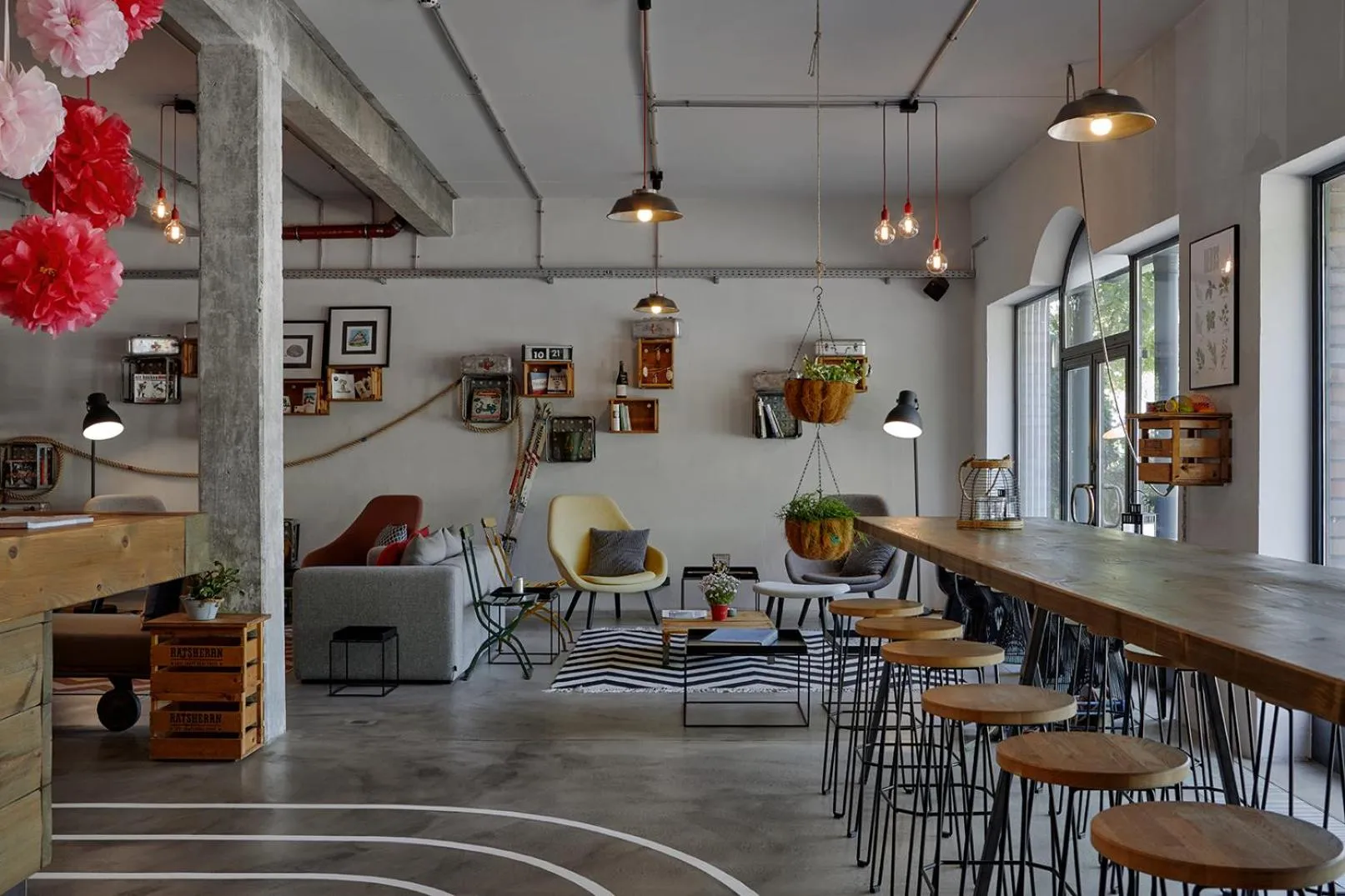 Lobby or reception in Underdog Hotel