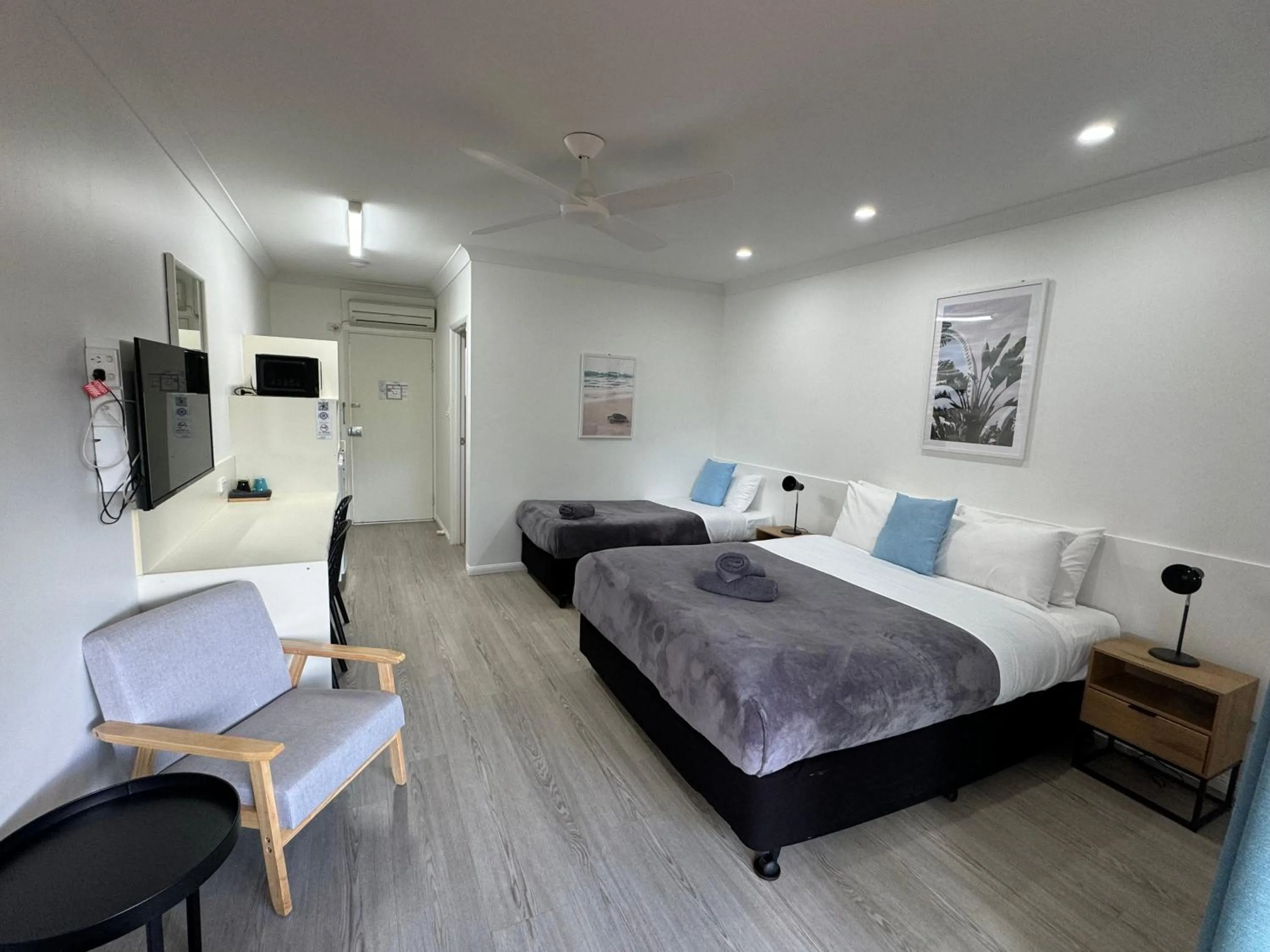 Bed in Mareeba Motor Inn