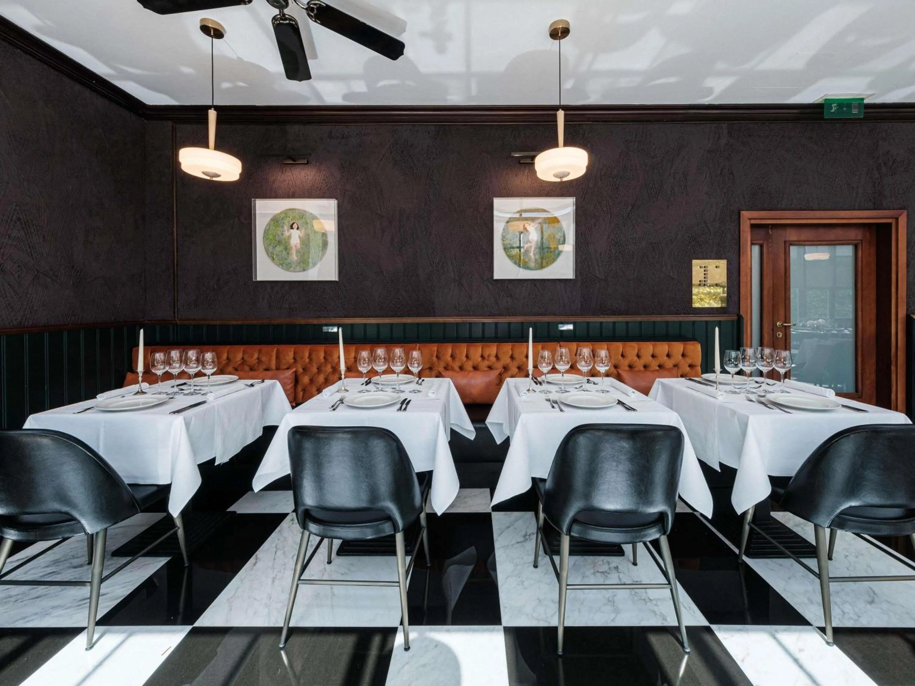 Restaurant/places to eat in Mercure Hotel Frankfurt Airport Langen