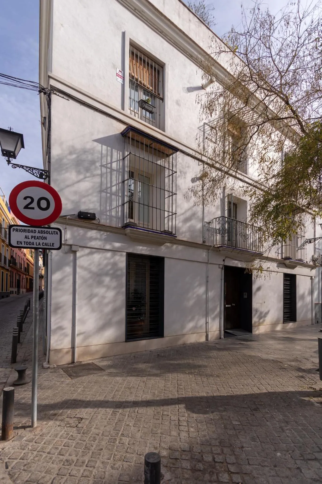Property building in Alkazar Gardens Old Town 6 pax