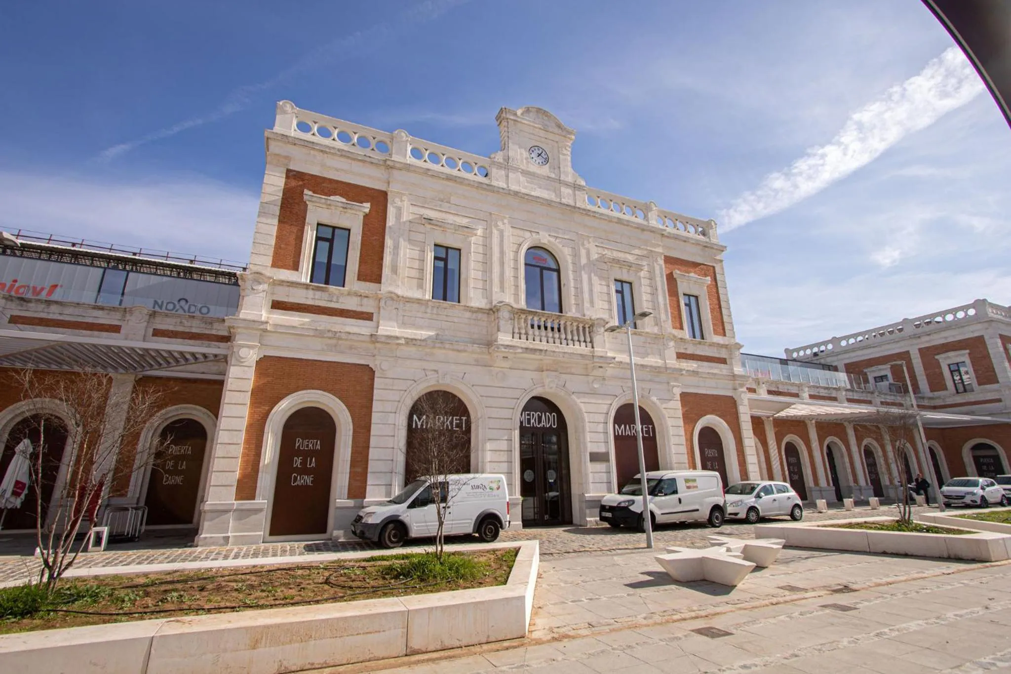 Nearby landmark in Alkazar Gardens Old Town 6 pax